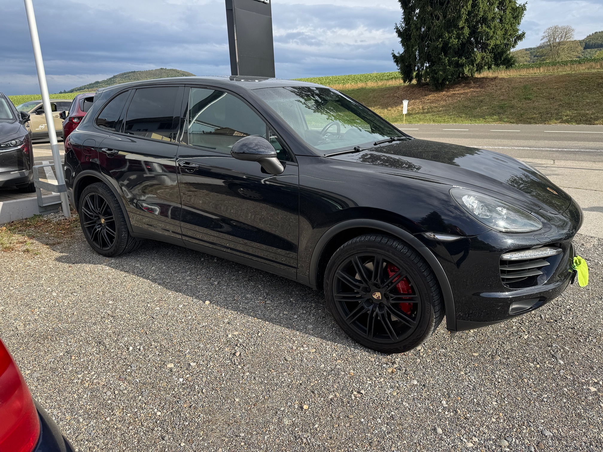 PORSCHE Cayenne Turbo — zdjęcie 2