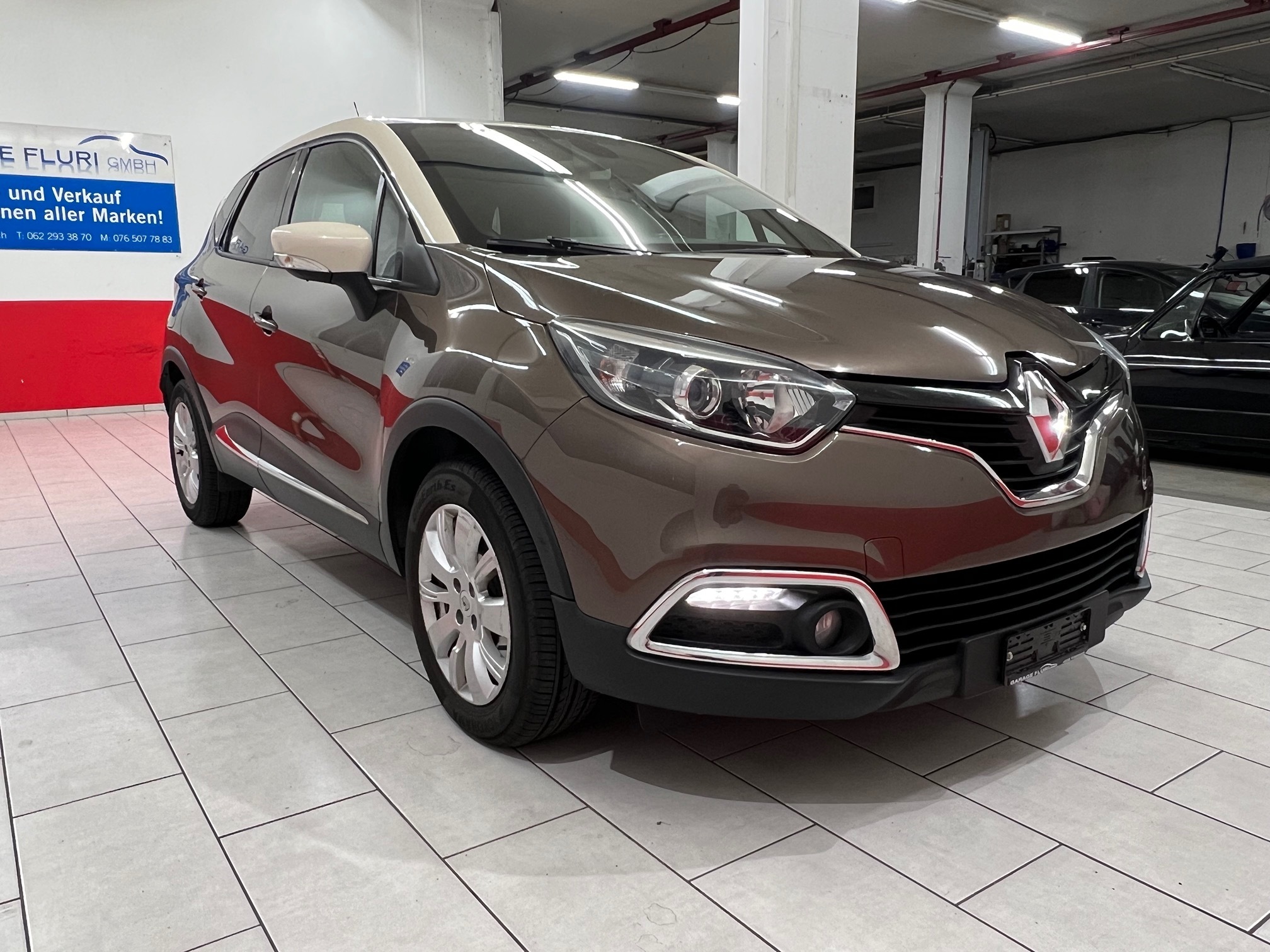 RENAULT Captur 1.2 120EDC — zdjęcie 6
