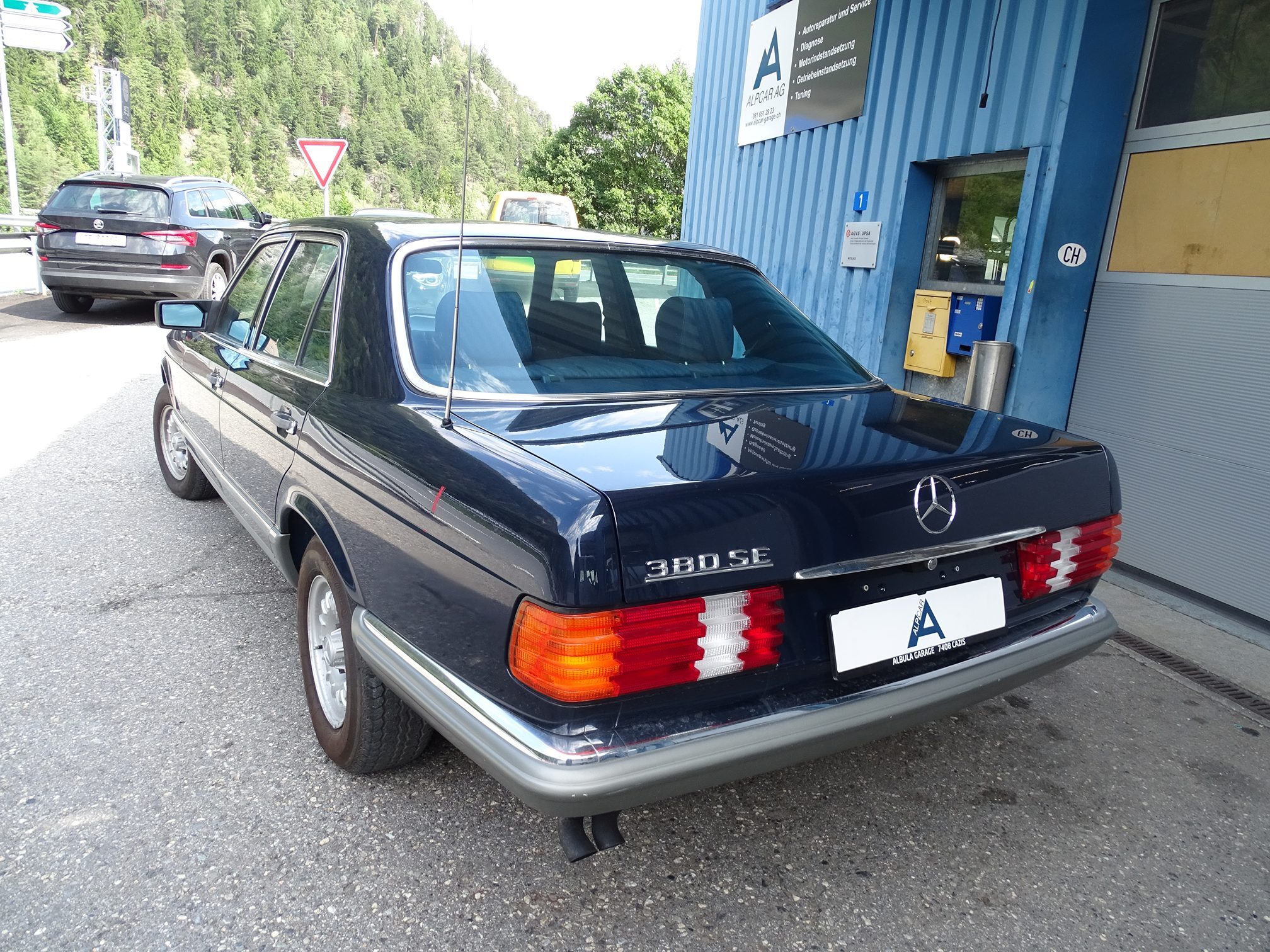 MERCEDES-BENZ 380SE — zdjęcie 4