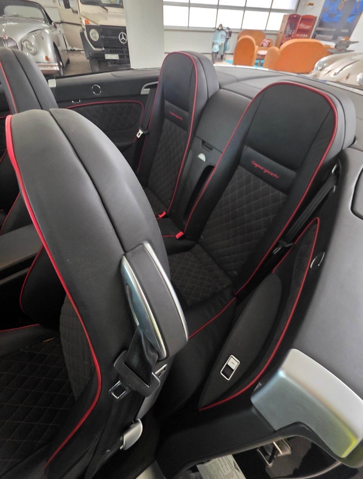 BENTLEY Supersports ISR — zdjęcie 6