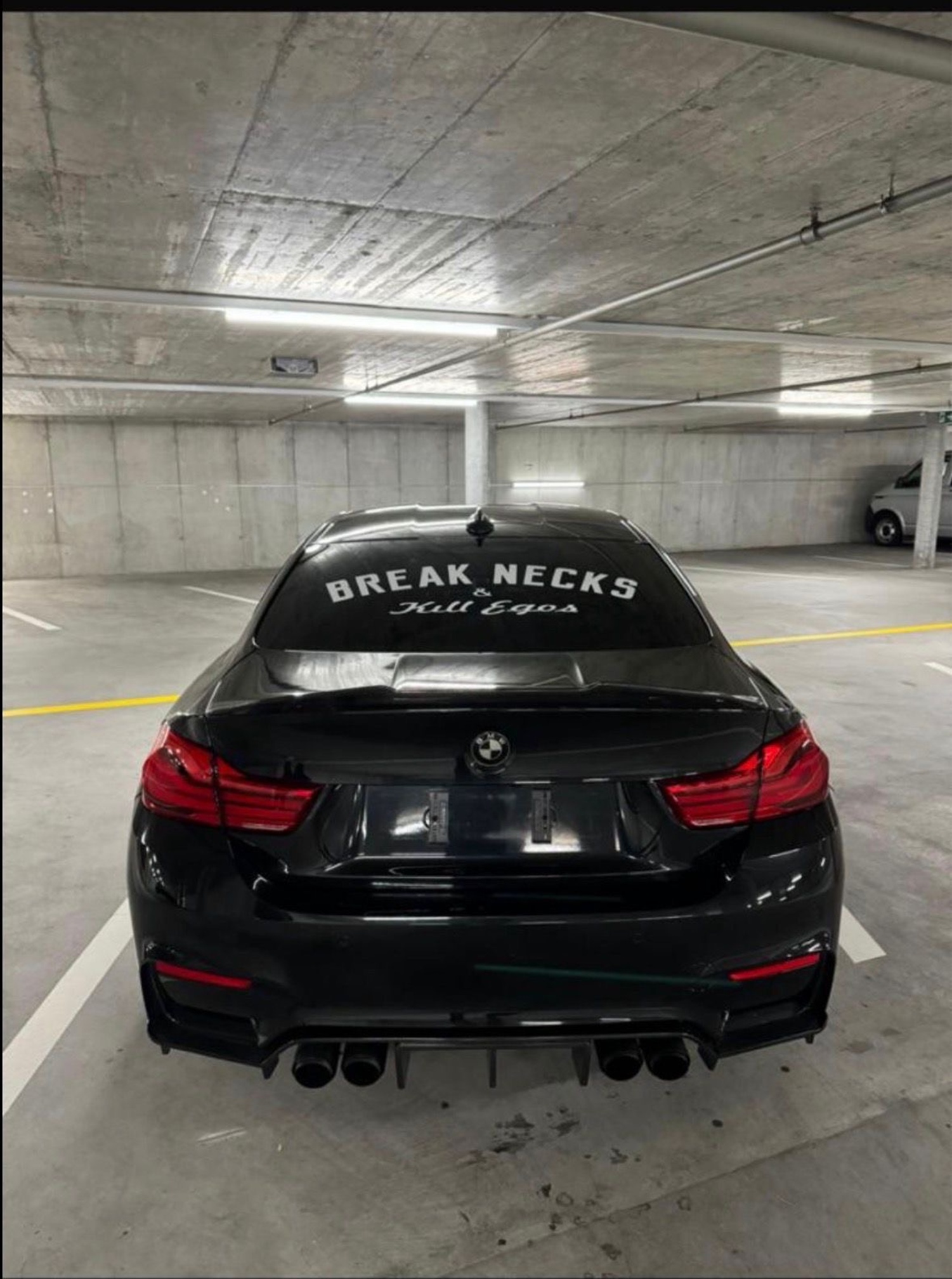 BMW M4 Coupé DKG — zdjęcie 4