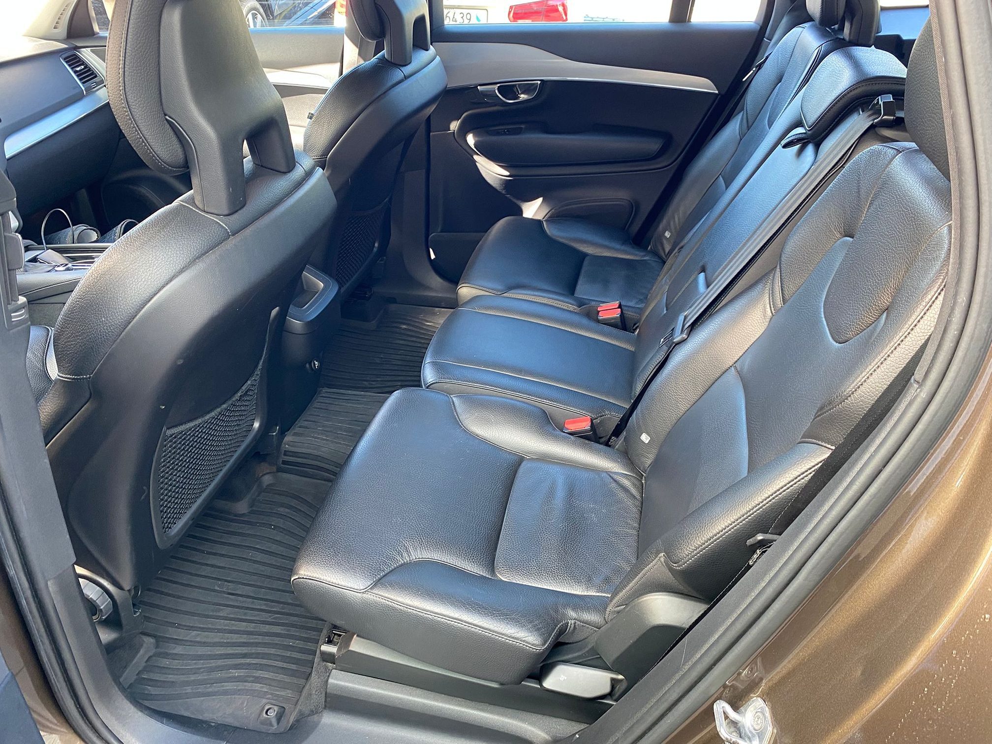 VOLVO XC90 D5 AWD — zdjęcie 10