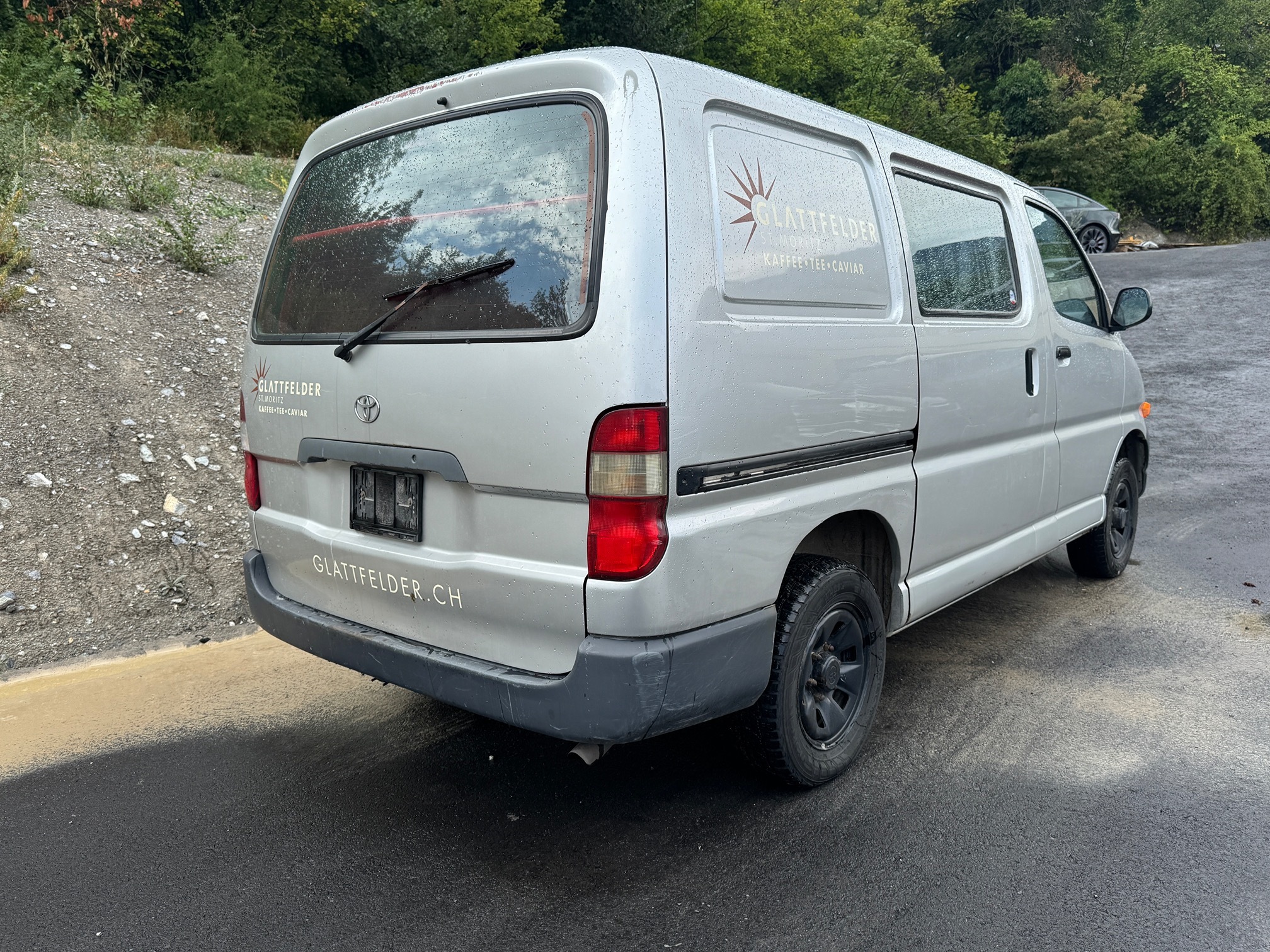 TOYOTA HIACE 2.7 4WD — zdjęcie 6