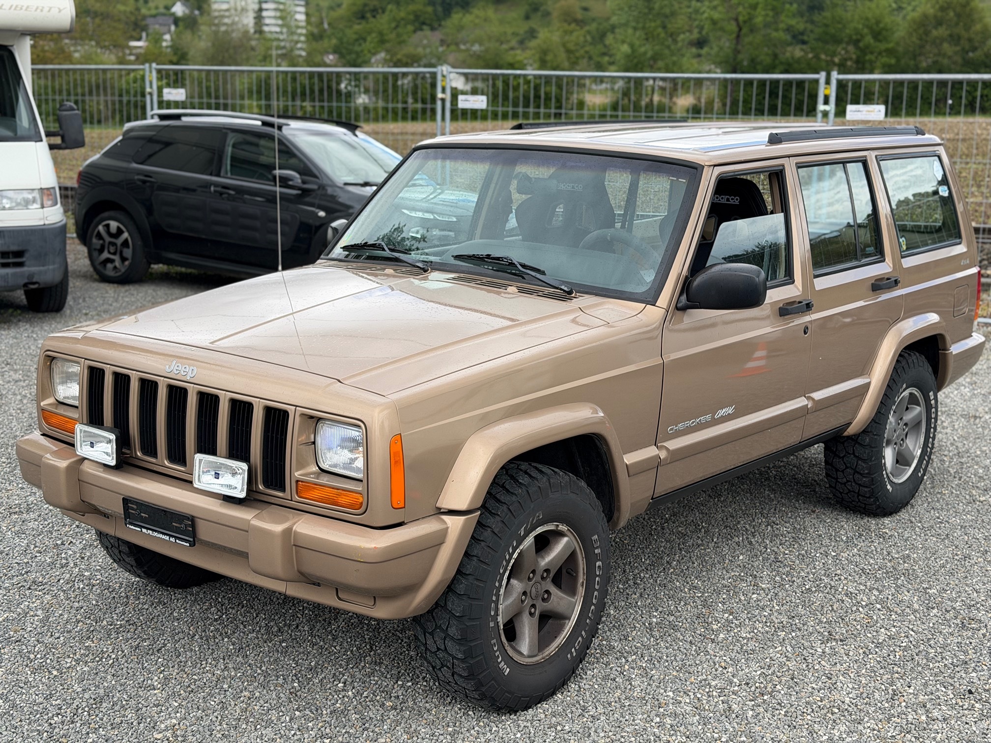 JEEP Cherokee 4.0 — zdjęcie 2