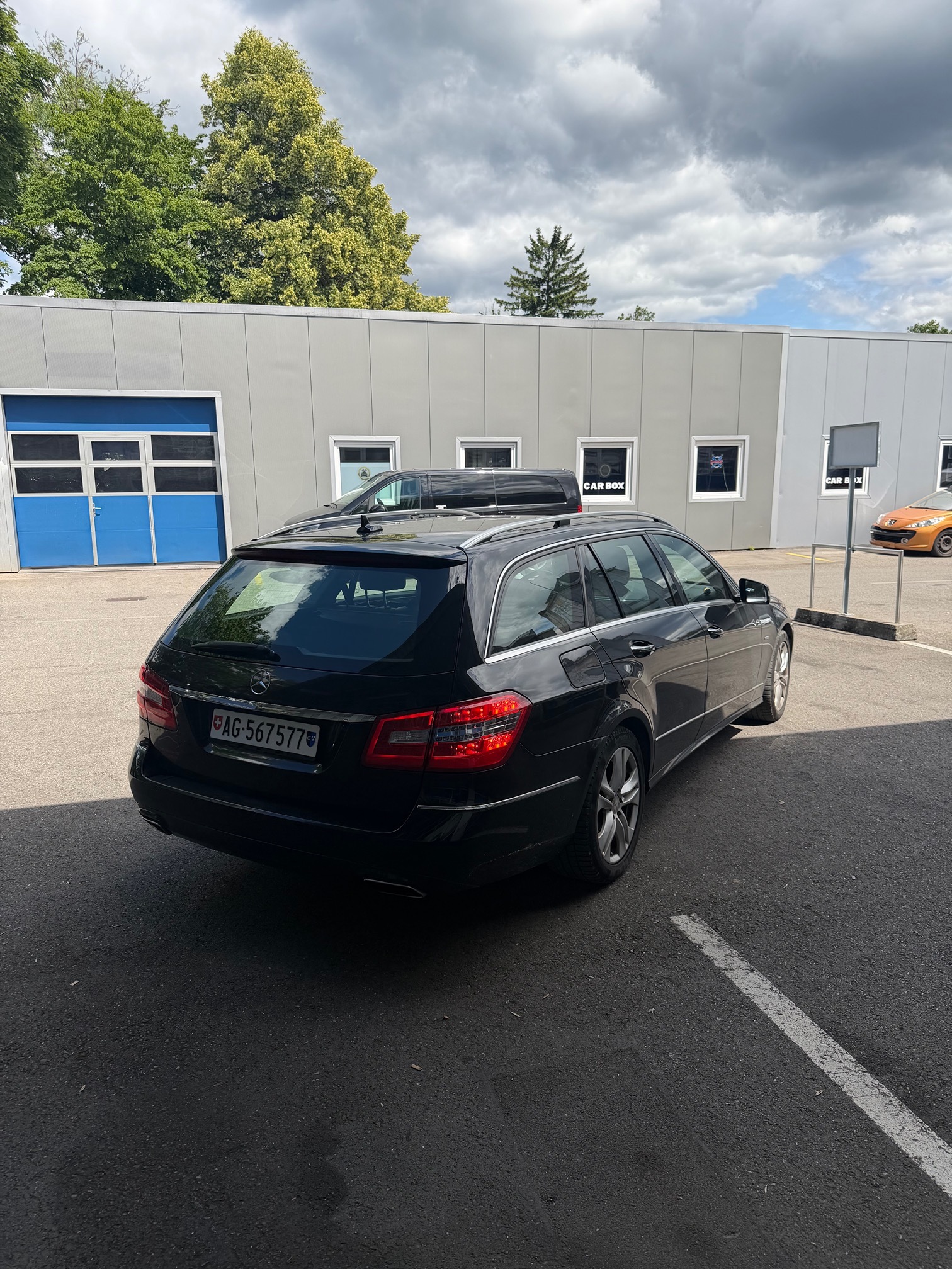 MERCEDES-BENZ E350CDIT4mEC — zdjęcie 4