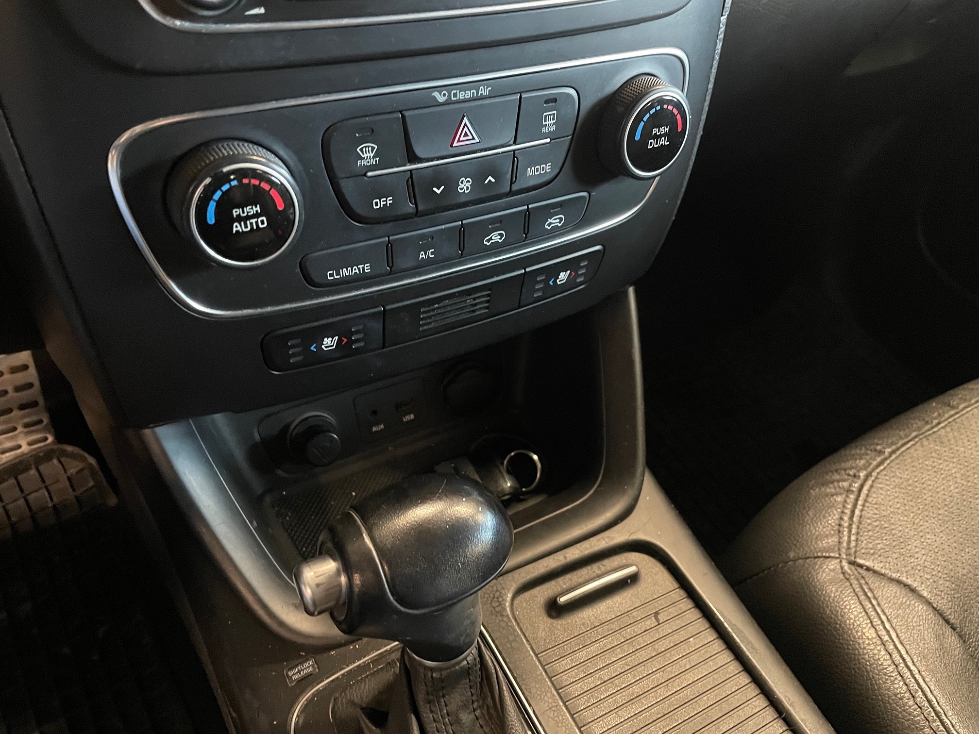 KIA Sorento III FL — zdjęcie 14