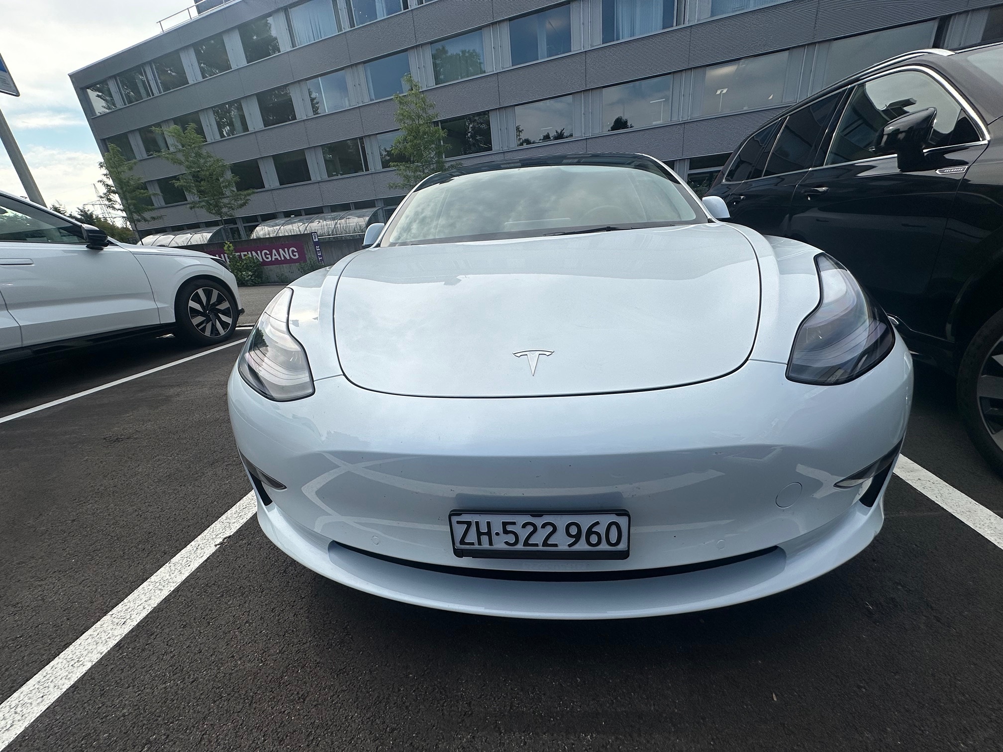 TESLA Model 3 LongRange — zdjęcie 7