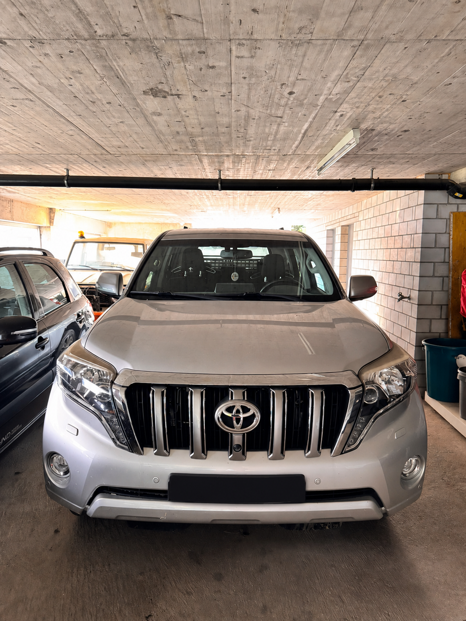 TOYOTA Land Cruiser 2.8 TD Sol
