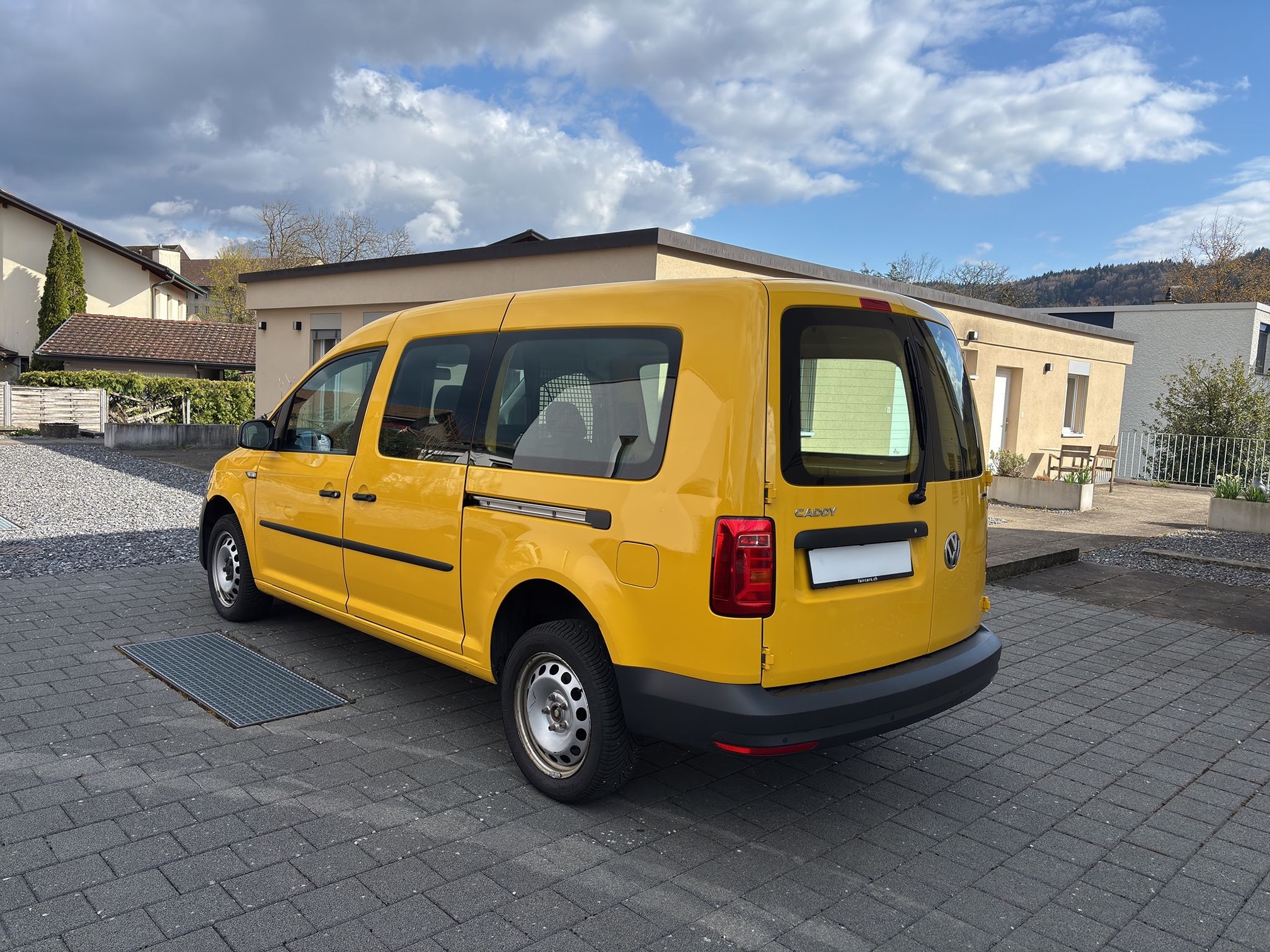 VW CaddyMax 2.0TDI4M — zdjęcie 4