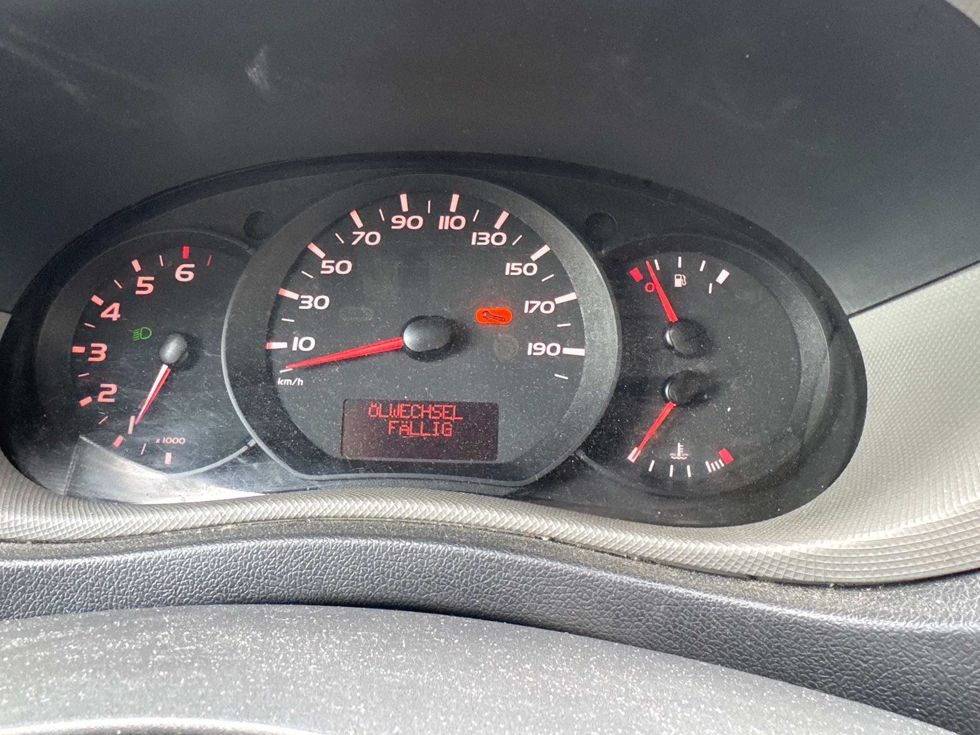 RENAULT Master T35 dCi135 — zdjęcie 13