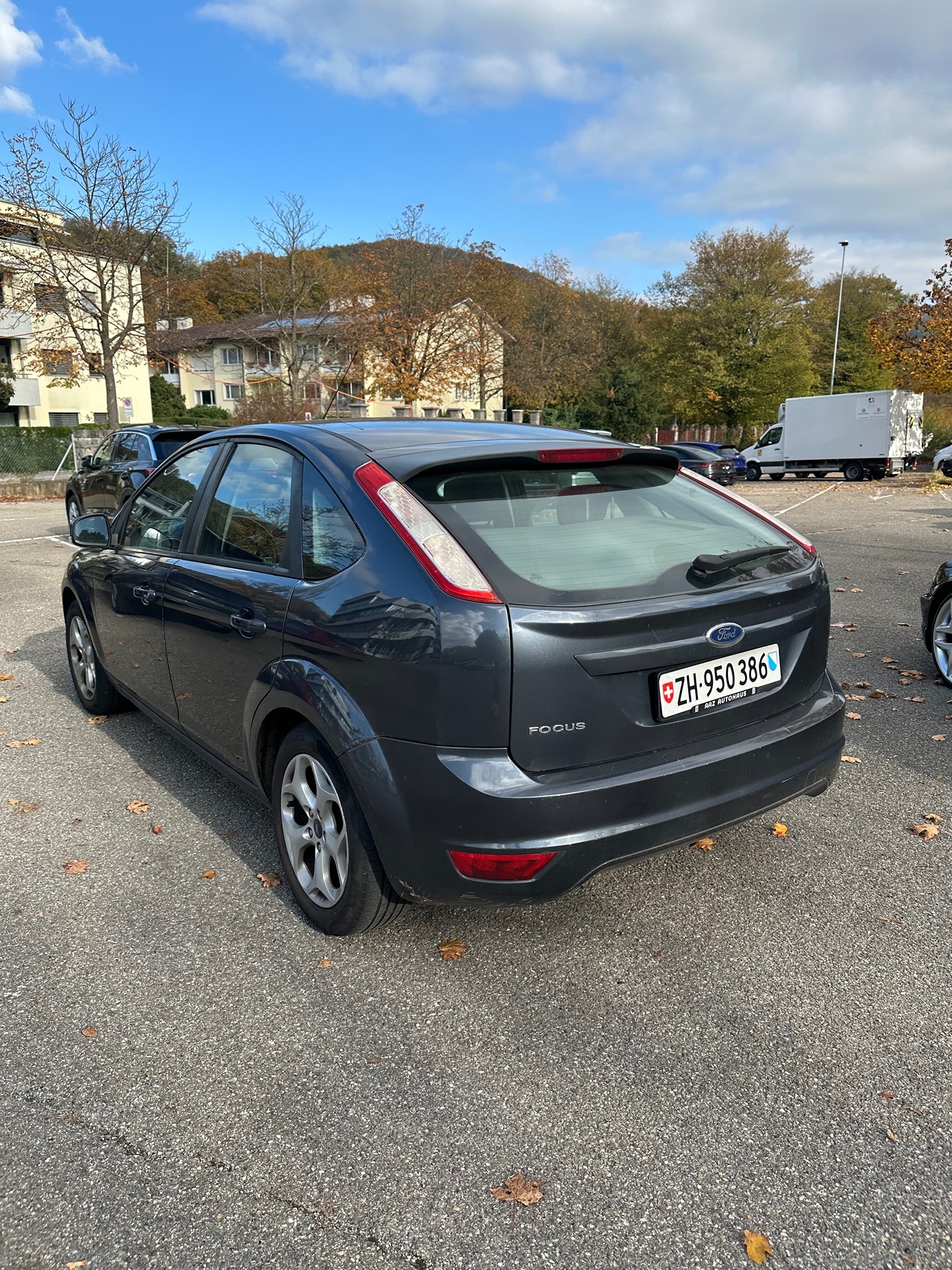 FORD Focus 2.0i 16V — zdjęcie 7