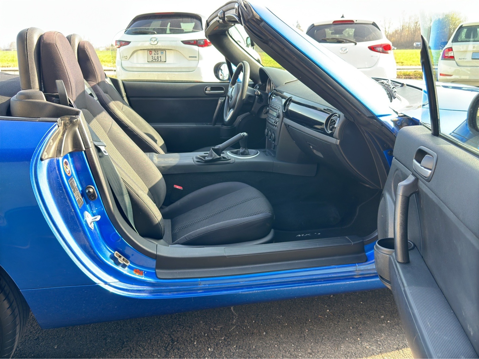 MAZDA MX-5 1.8 — zdjęcie 13