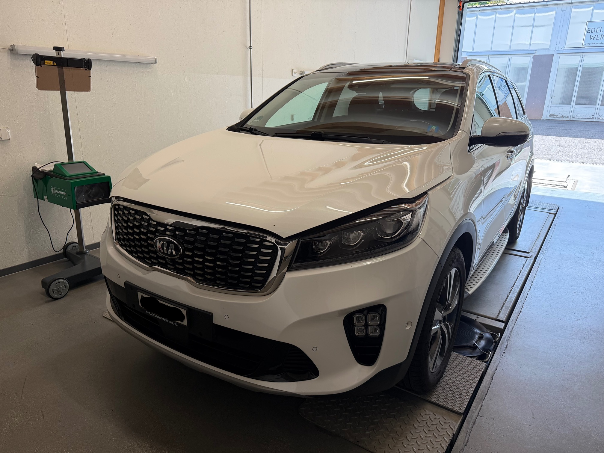 KIA Sorento IV 2.2 — zdjęcie 2
