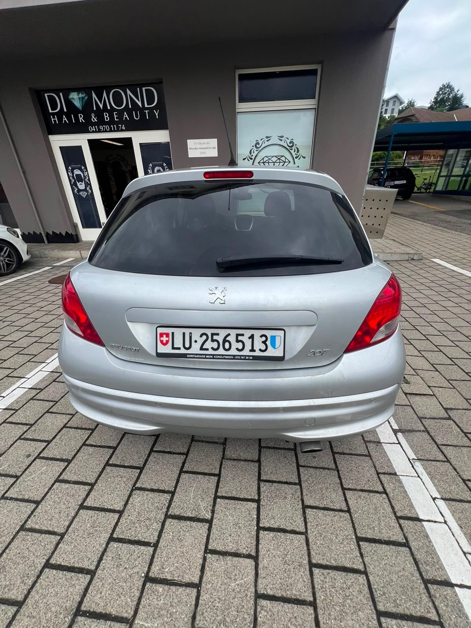 PEUGEOT 207 1.6i 16V — zdjęcie 4