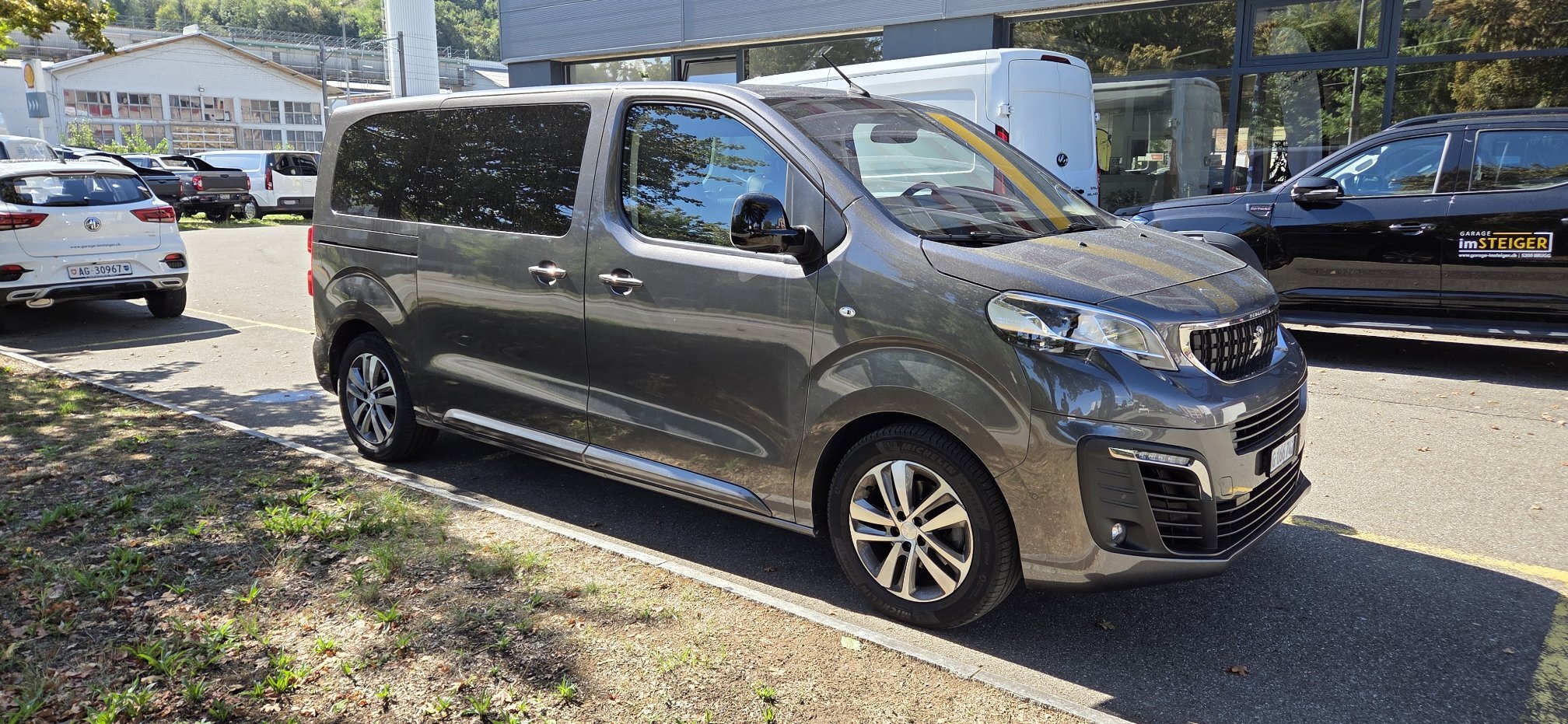 PEUGEOT Traveller BlueHDi — zdjęcie 9