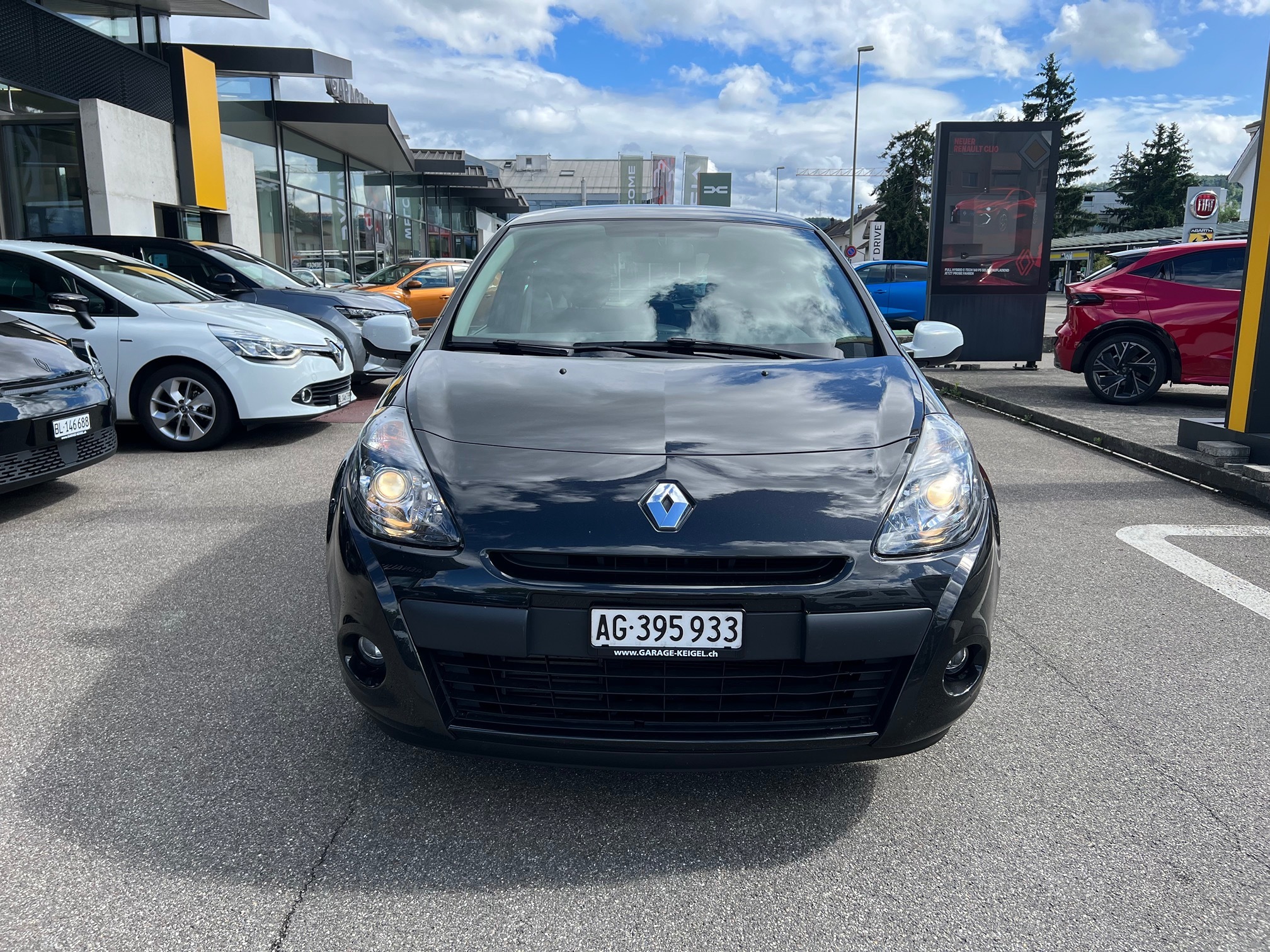 RENAULT Clio 1.2 100 — zdjęcie 7