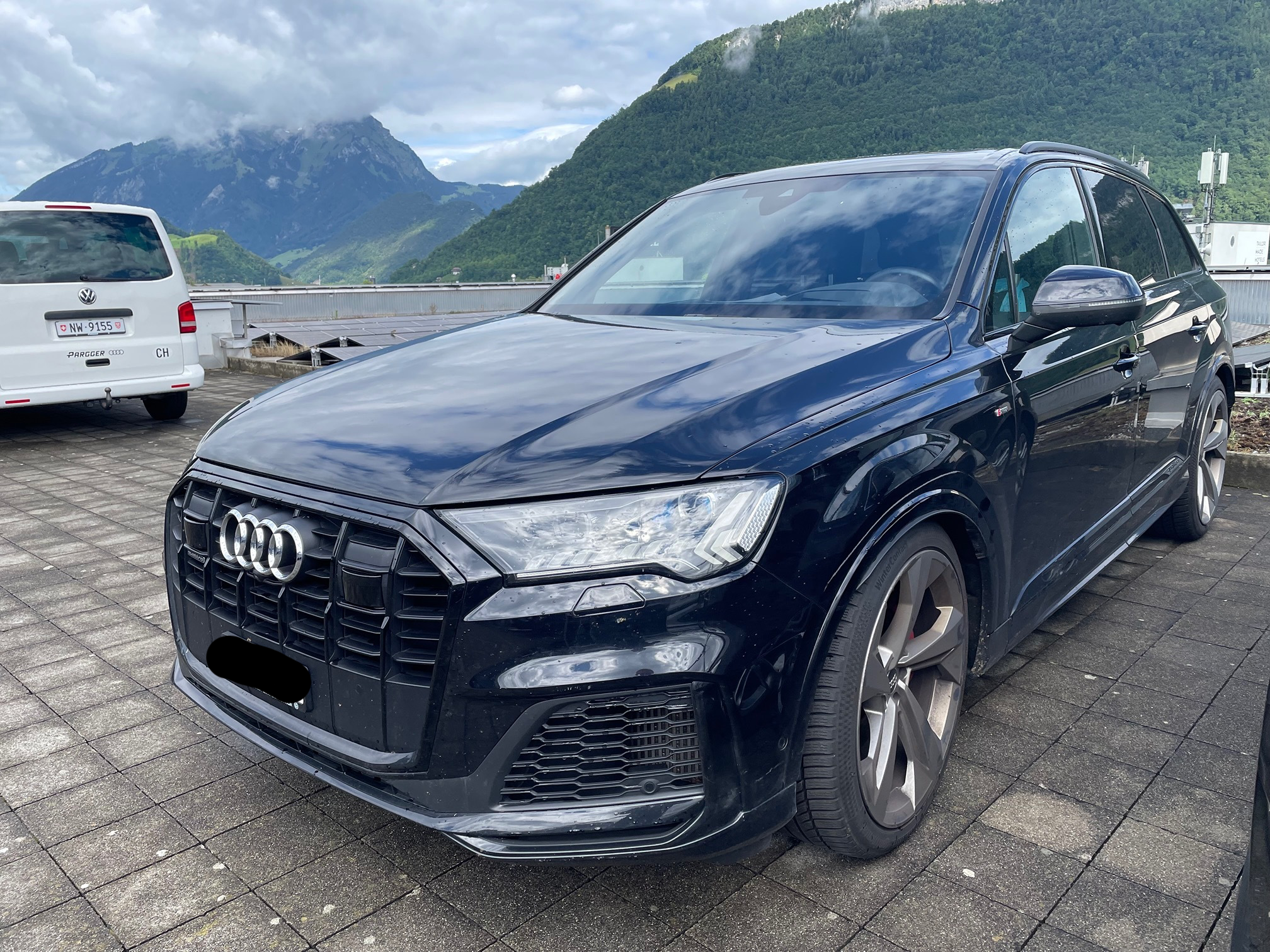 AUDI Q7 55TFSI quattro — zdjęcie 1