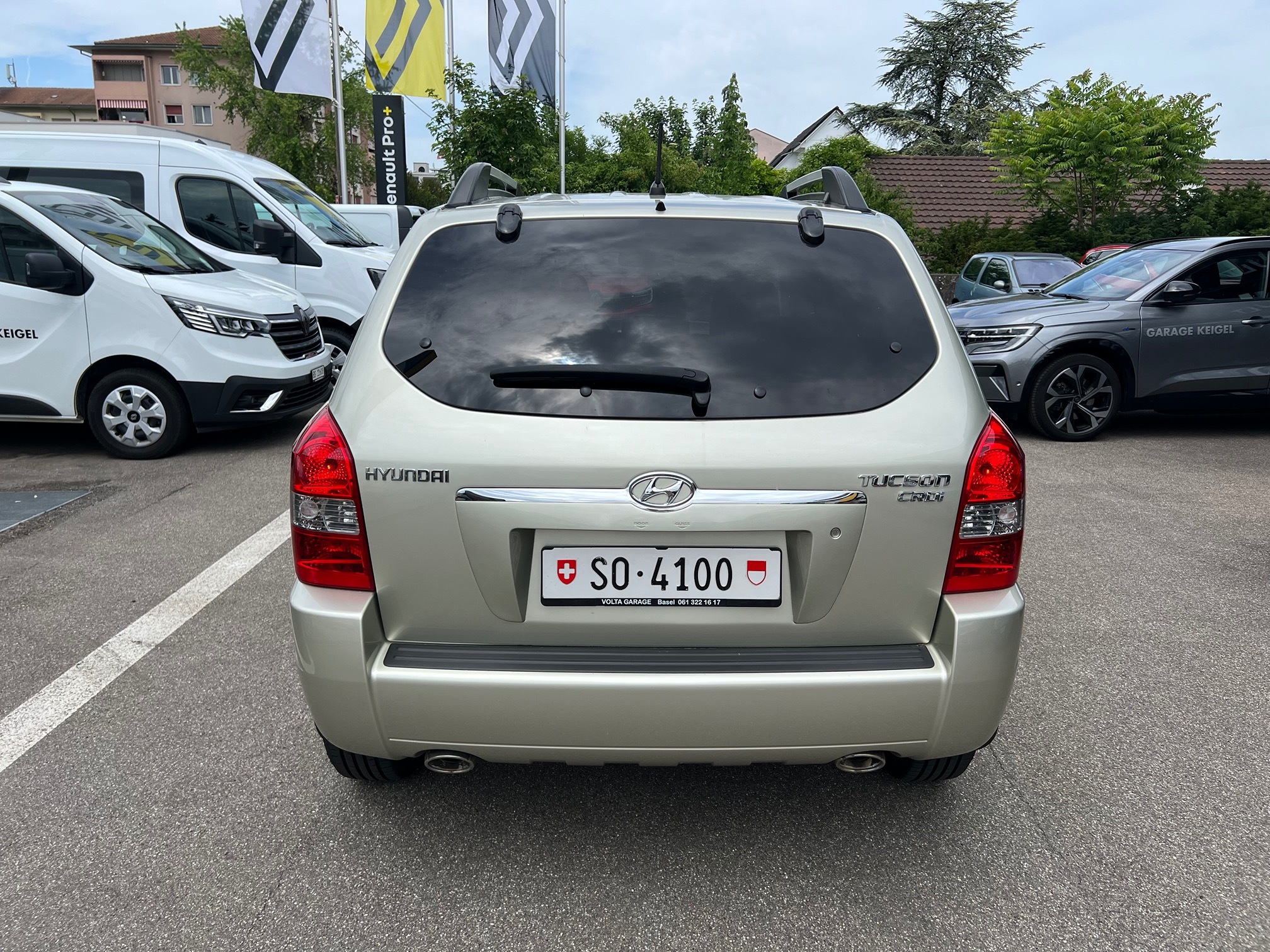 HYUNDAI Tucson 2.0 CRDI-I — zdjęcie 4