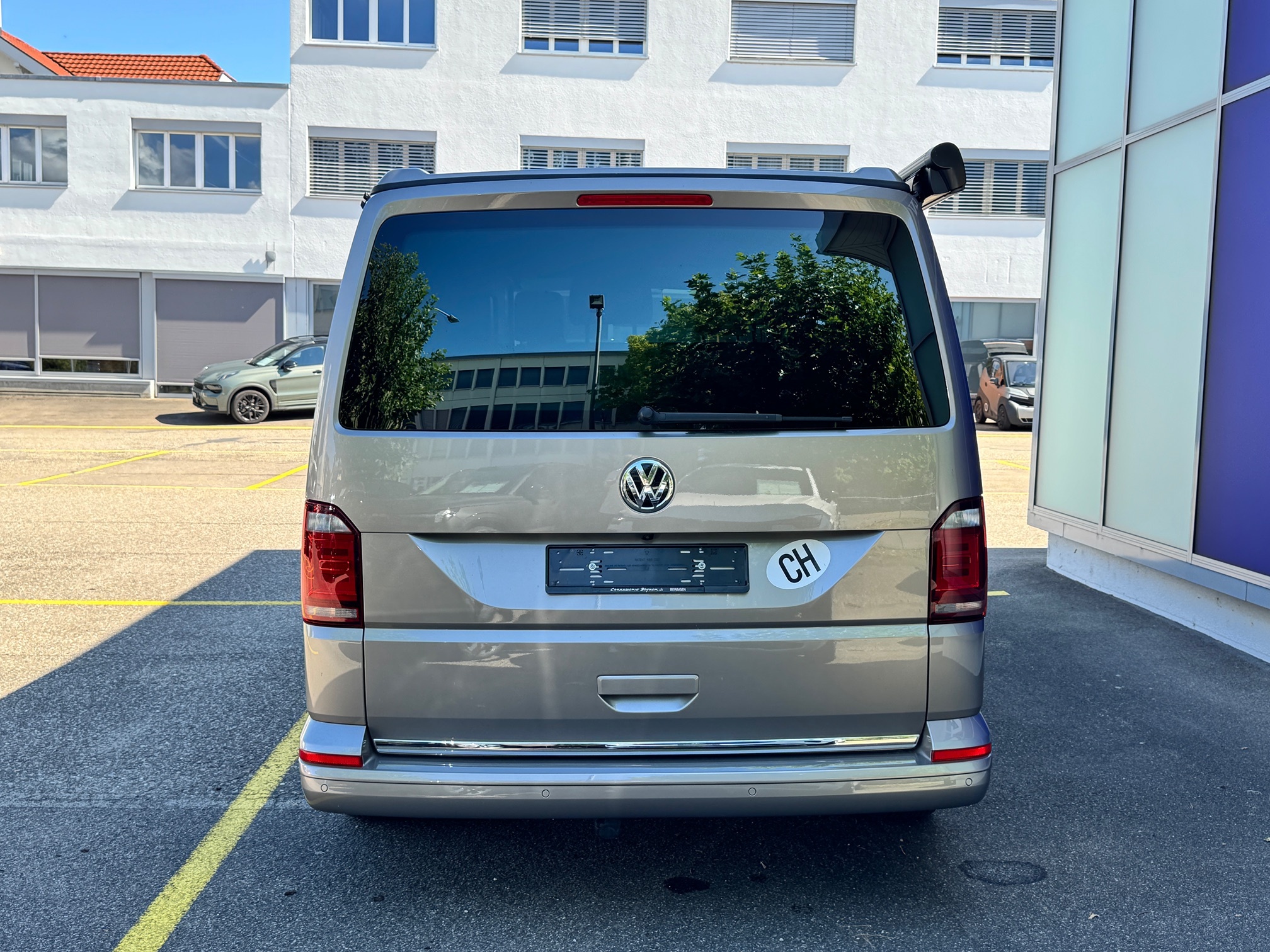 VW T6 California 2.0 TDI Ocean Edition DSG — zdjęcie 4