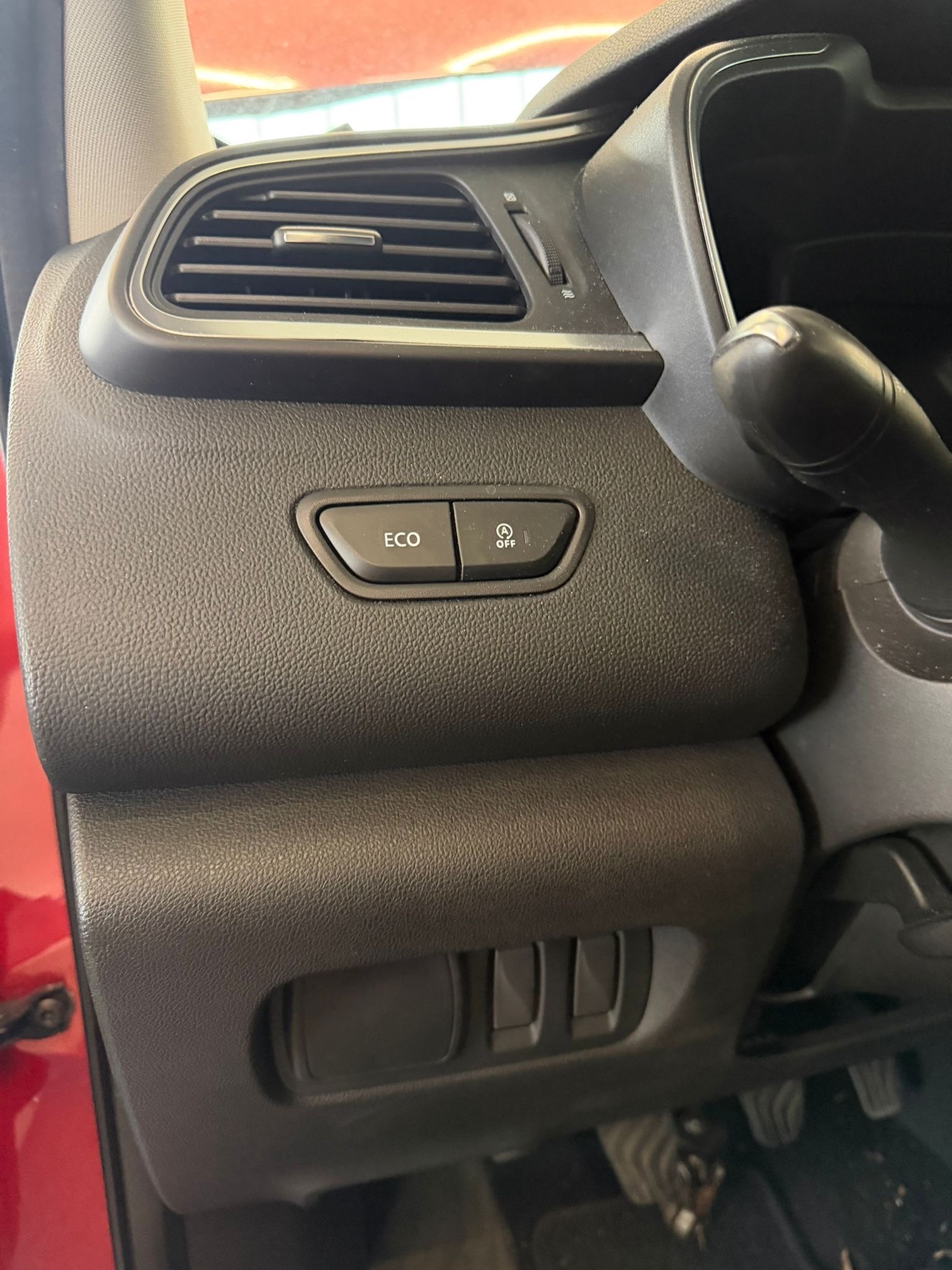 RENAULT Kadjar — zdjęcie 12