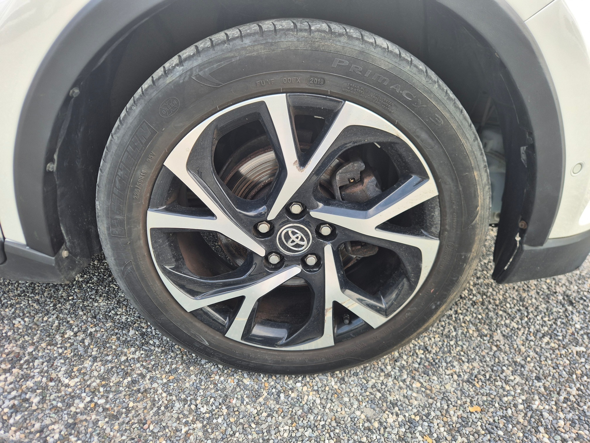 TOYOTA C-HR 1.8 HSD — zdjęcie 12