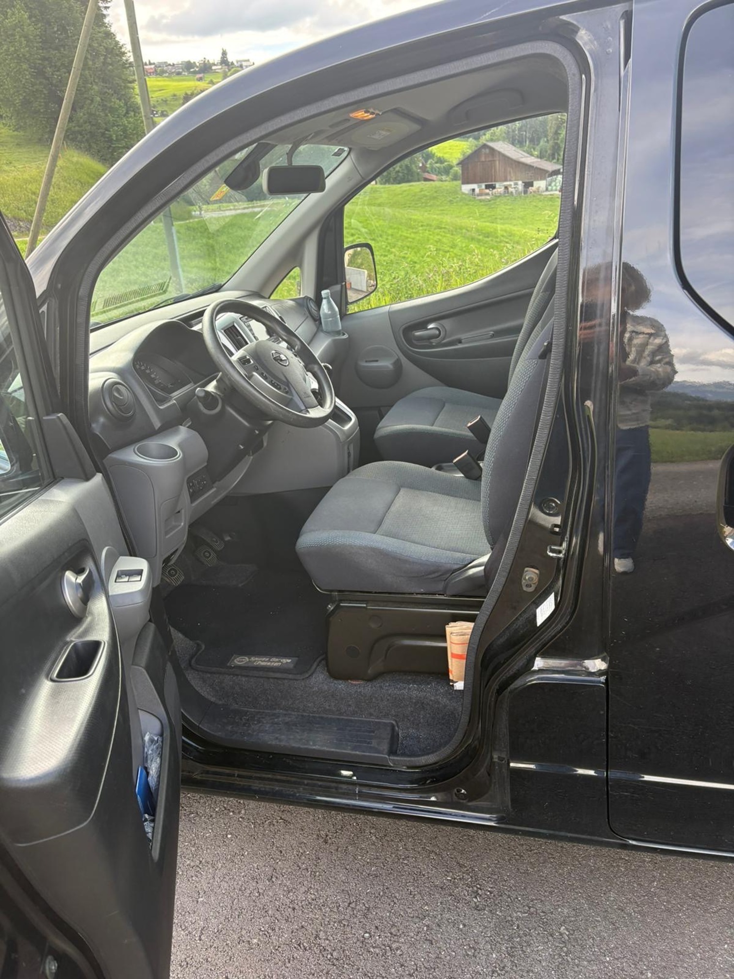 NISSAN NV200 — zdjęcie 15