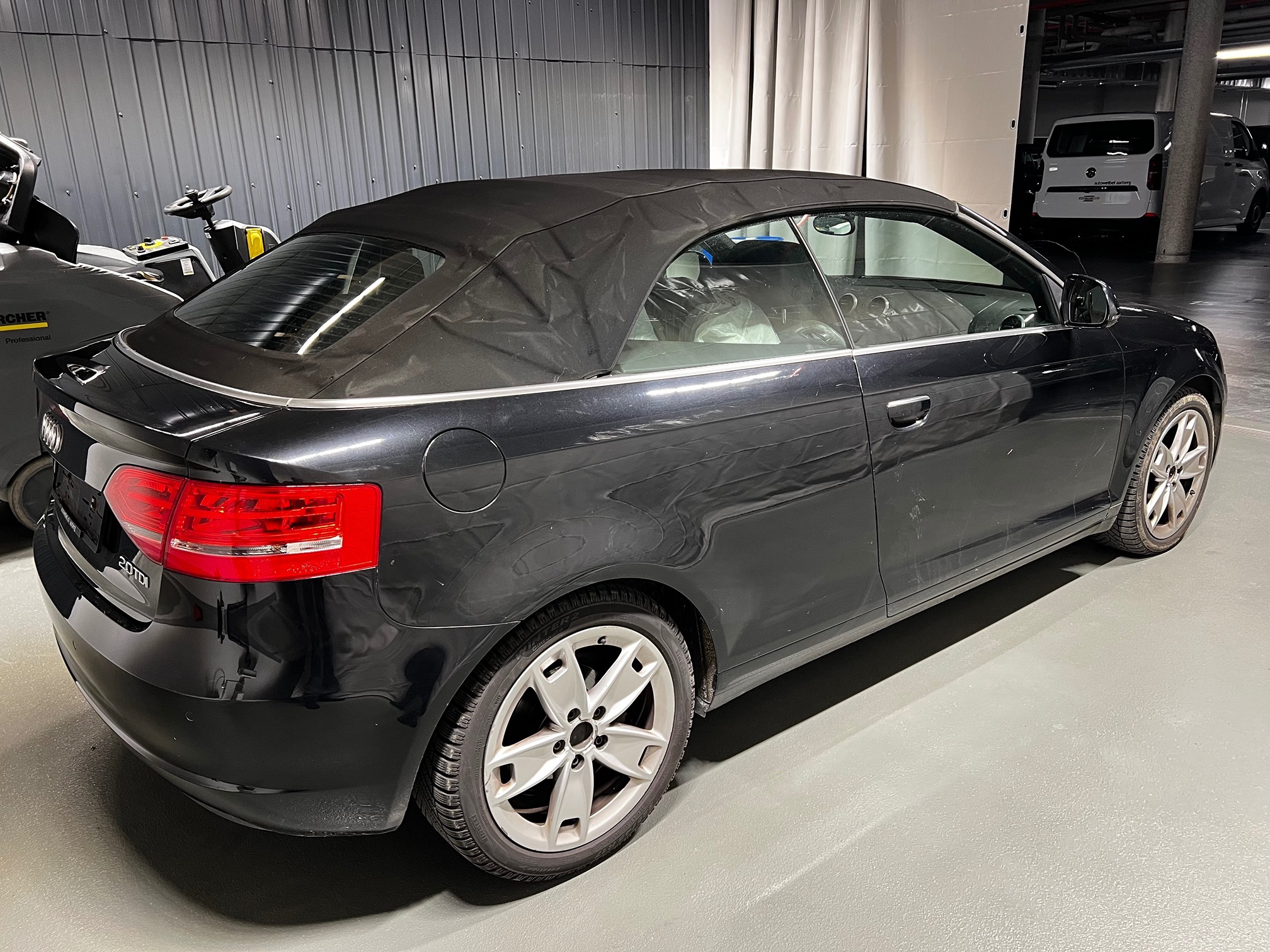 AUDI A3 Cabrio 2.0 TDI — zdjęcie 7