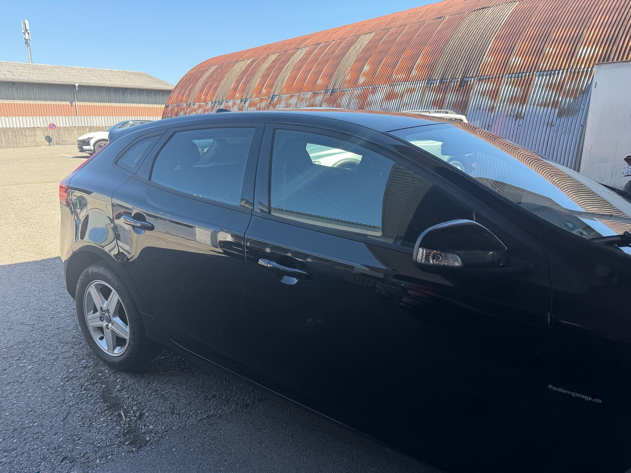 VOLVO V40 D3 — zdjęcie 5