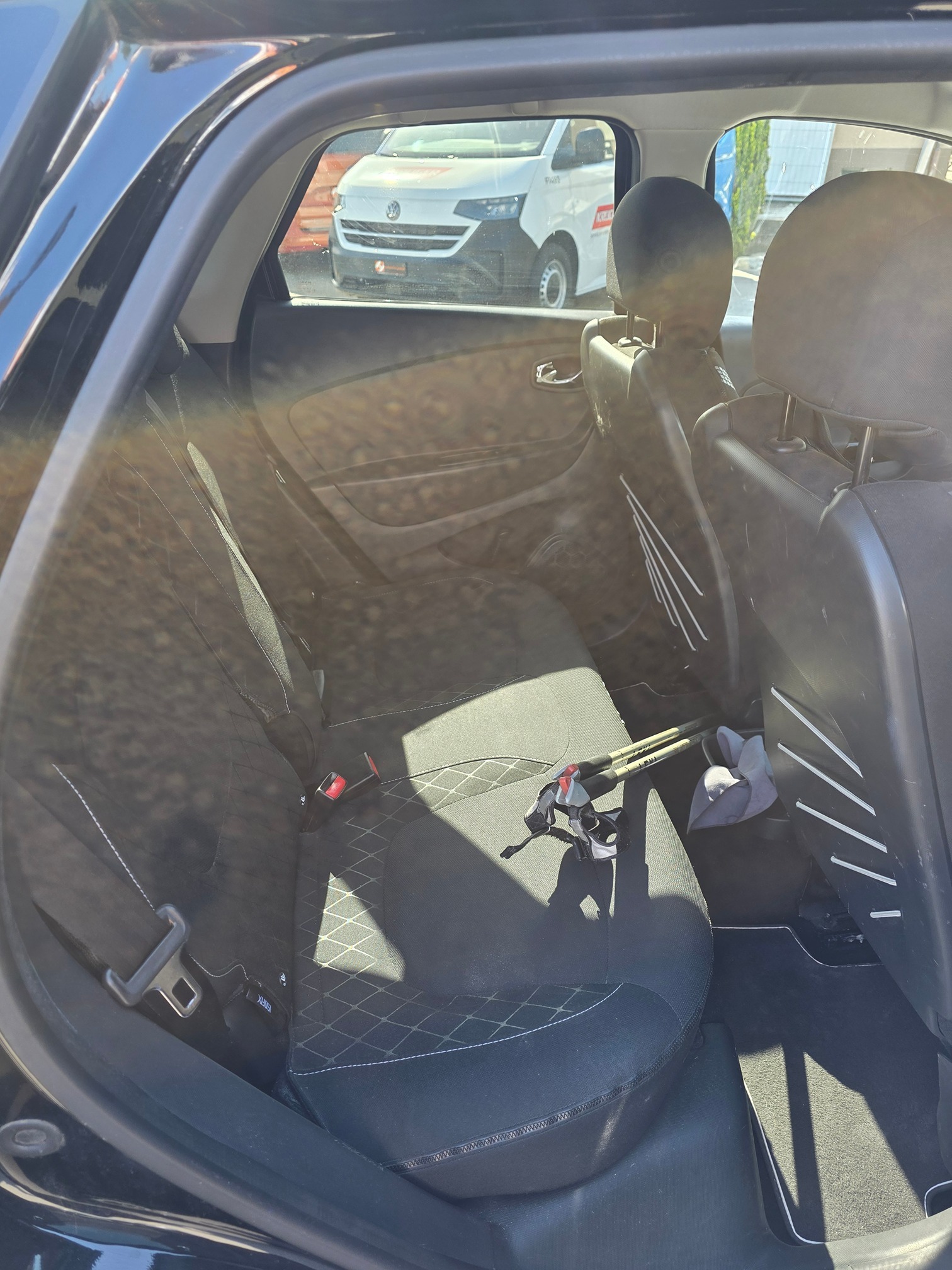 RENAULT Captur 1.2 120EDC — zdjęcie 15