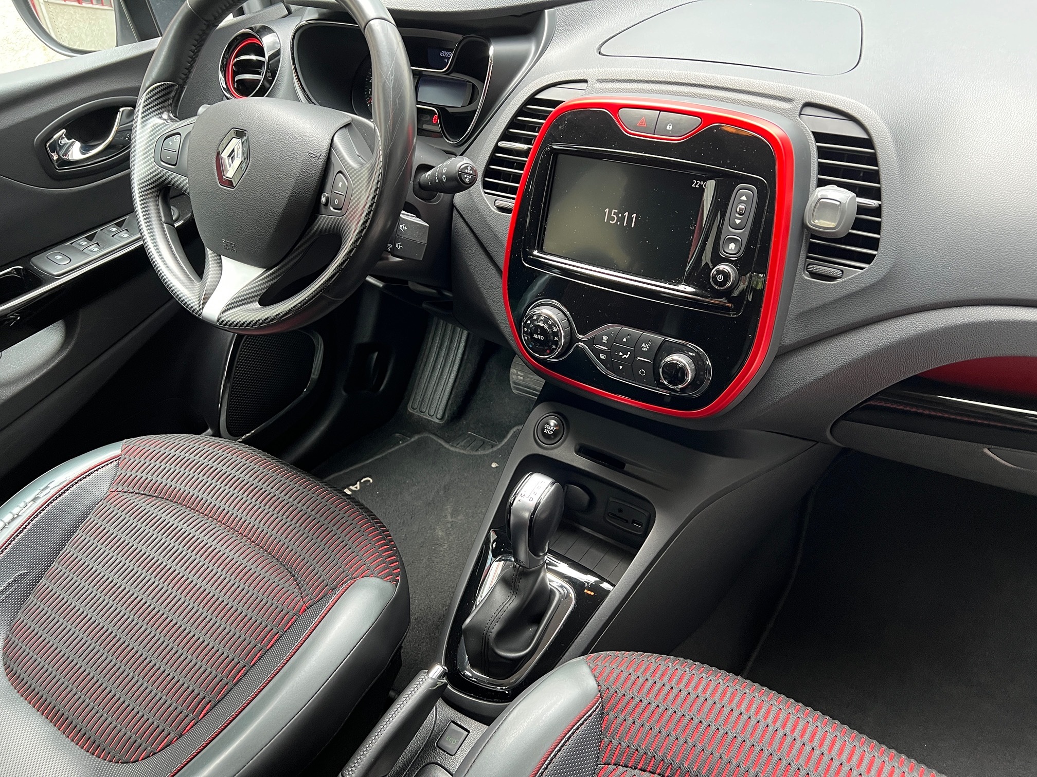 RENAULT Captur 120EDC — zdjęcie 15