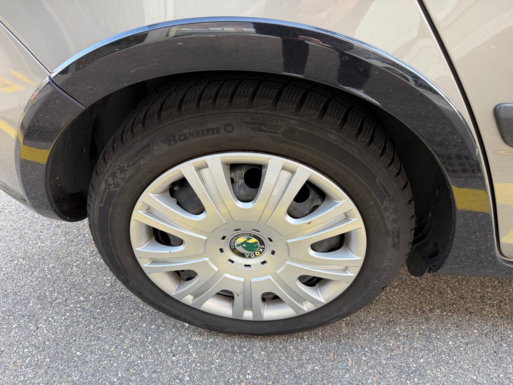 SKODA Fabia 1.2 MC Gtec — zdjęcie 11