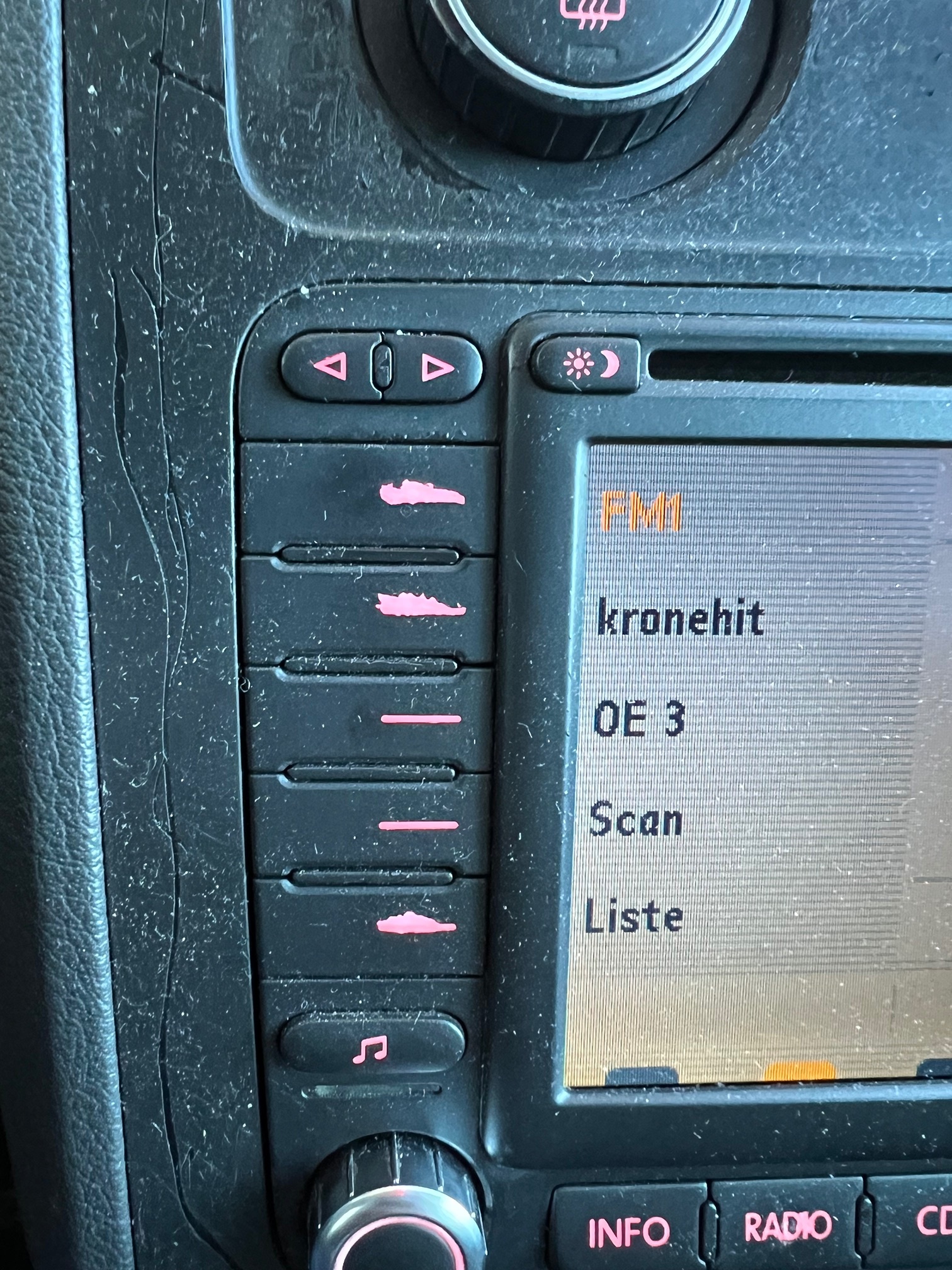 VW Touran — zdjęcie 14