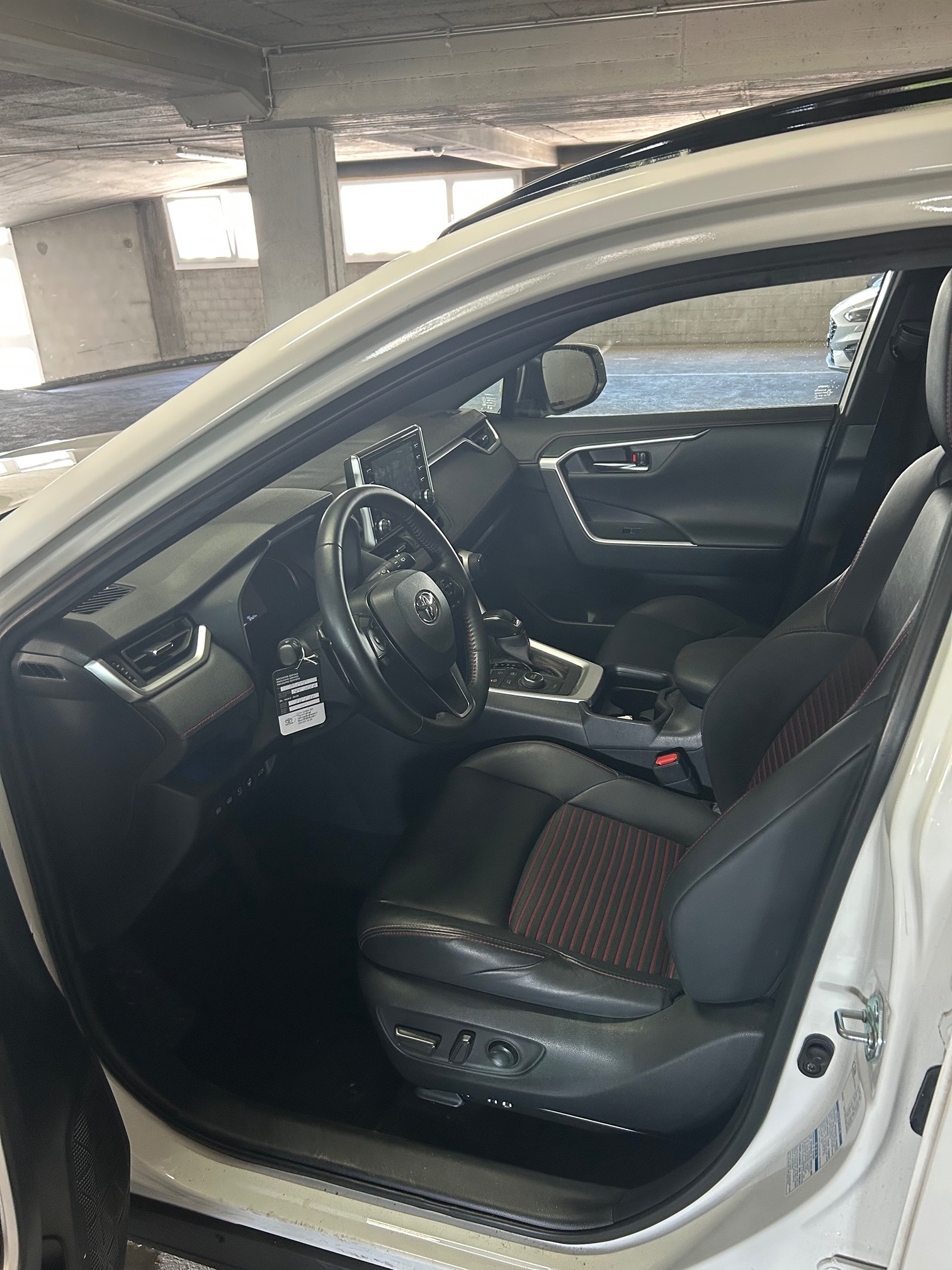 TOYOTA RAV4 PHEV — zdjęcie 5