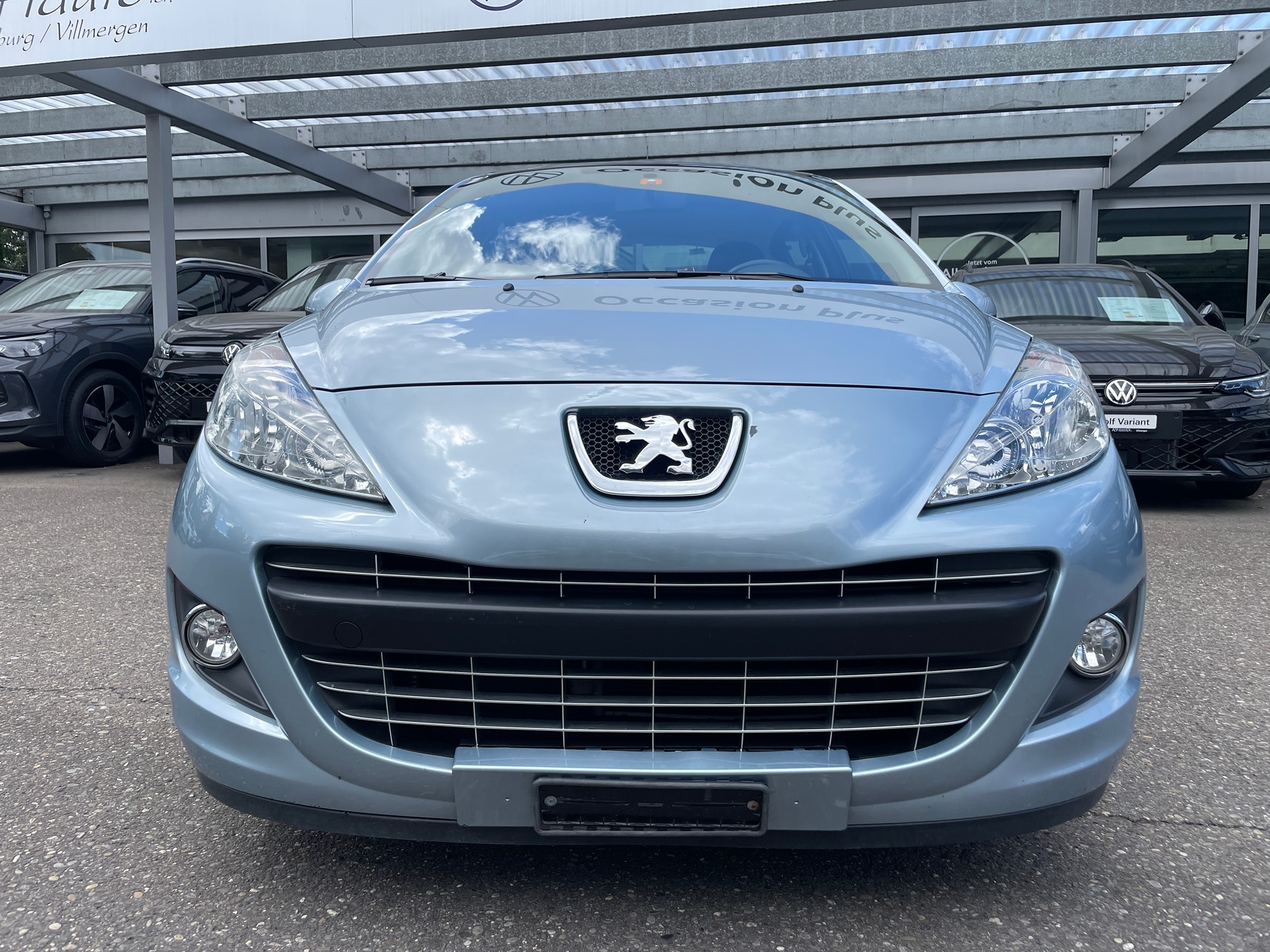 PEUGEOT 207 1.4i 16V — zdjęcie 2