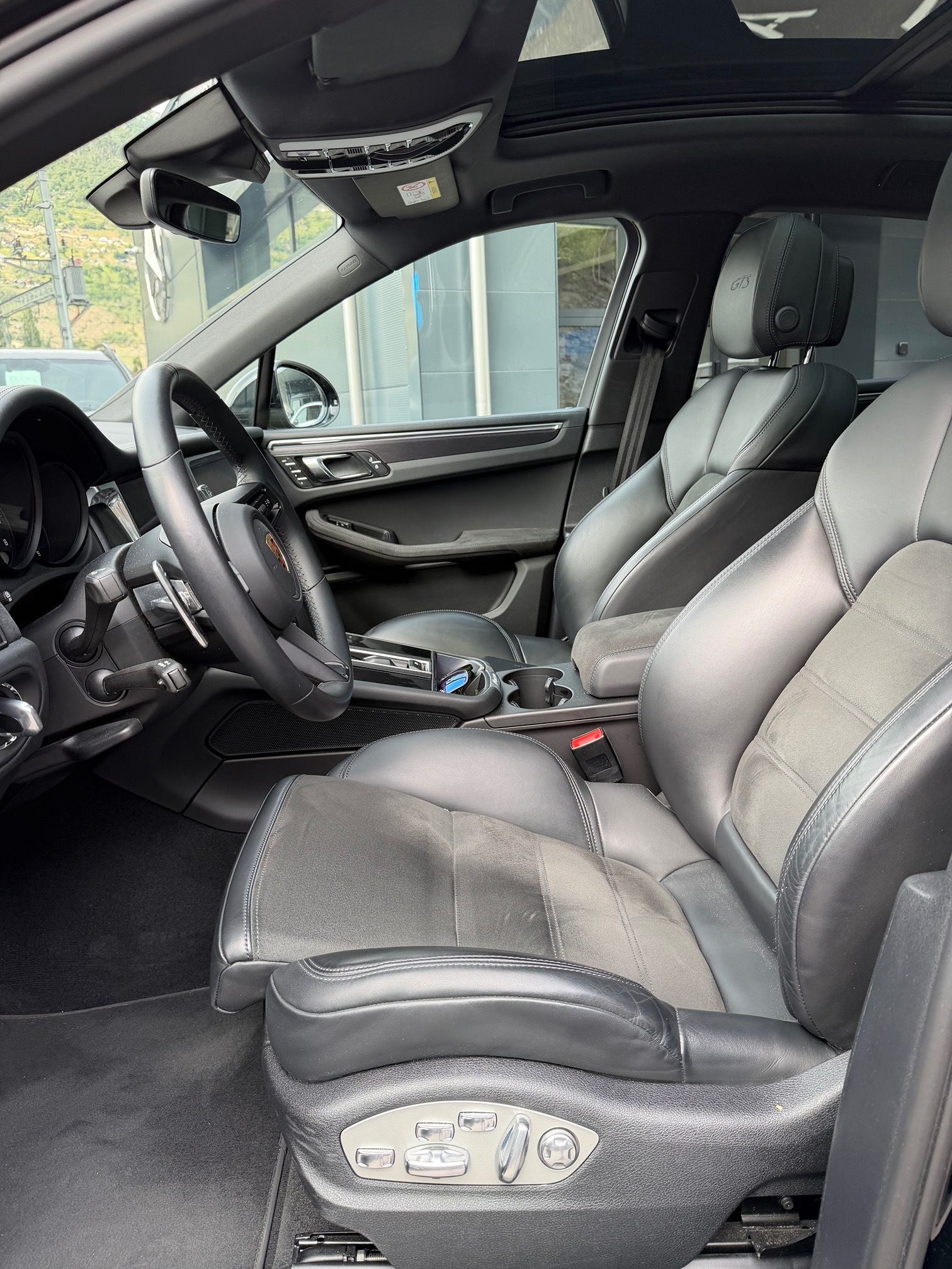 PORSCHE Macan GTS — zdjęcie 14