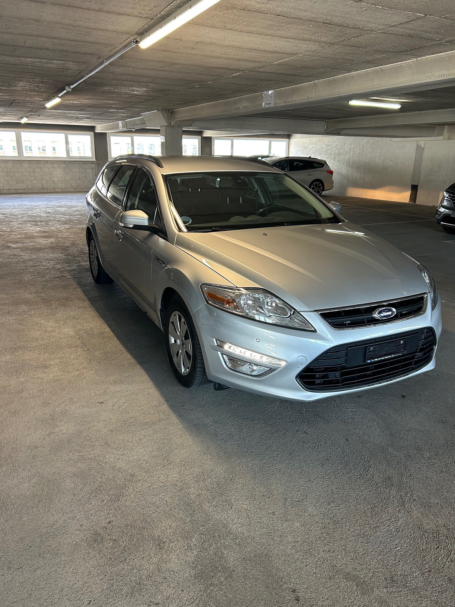 FORD Mondeo 1.6 SCTi — zdjęcie 1