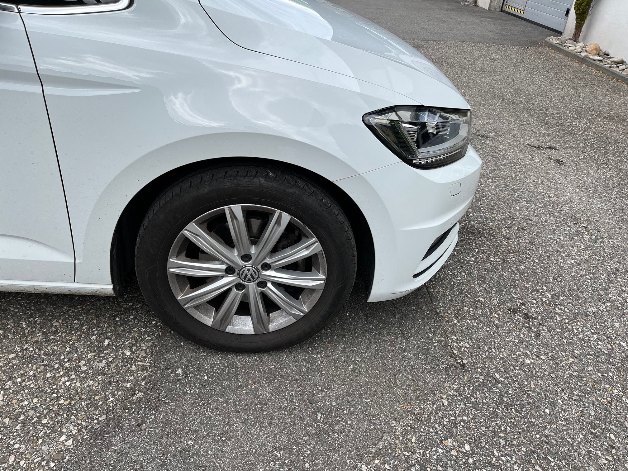 VW Touran 2.0 TDI Comfortline Automat — zdjęcie 6