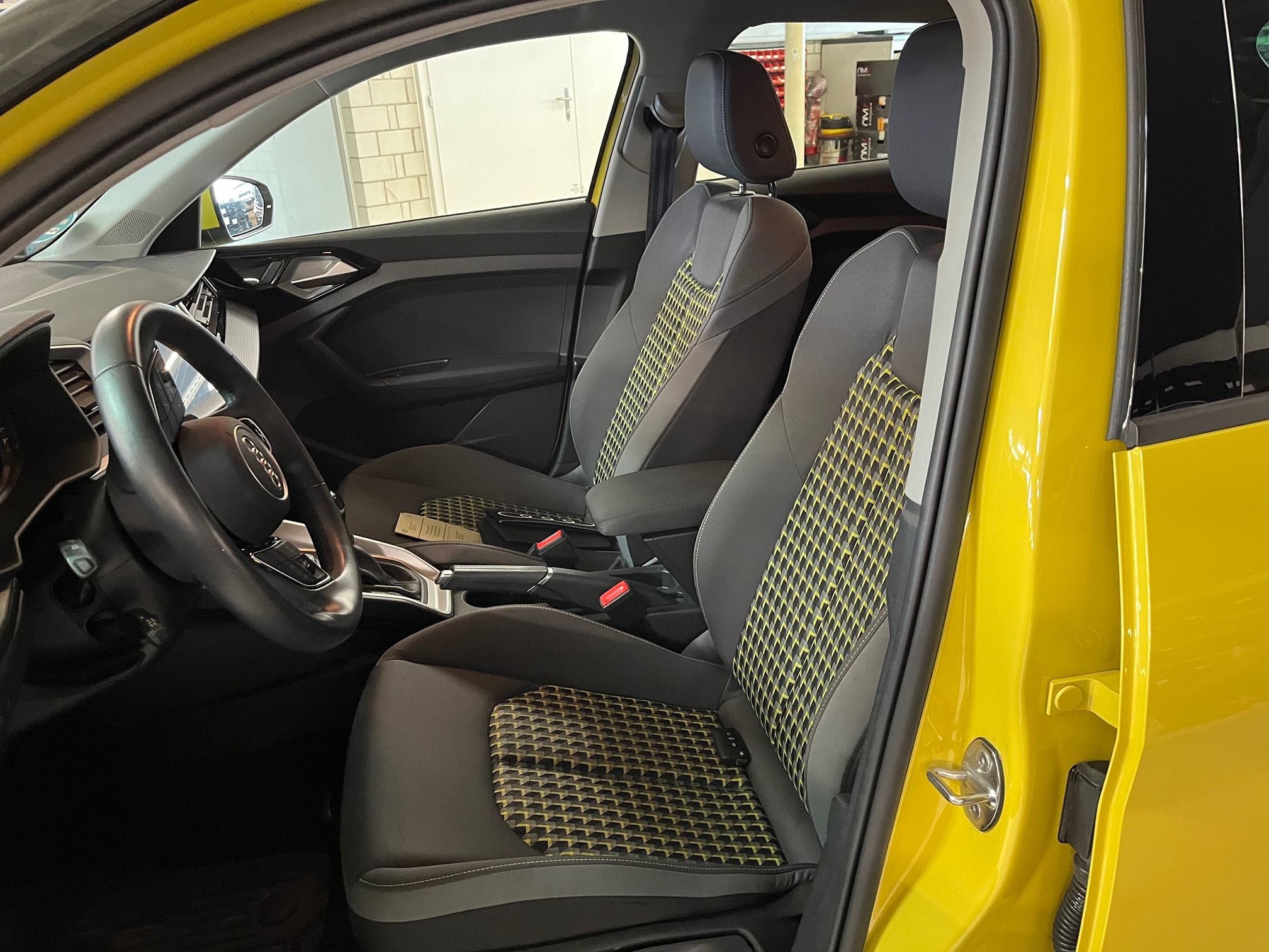 AUDI A1 SB 35 TFSI — zdjęcie 12