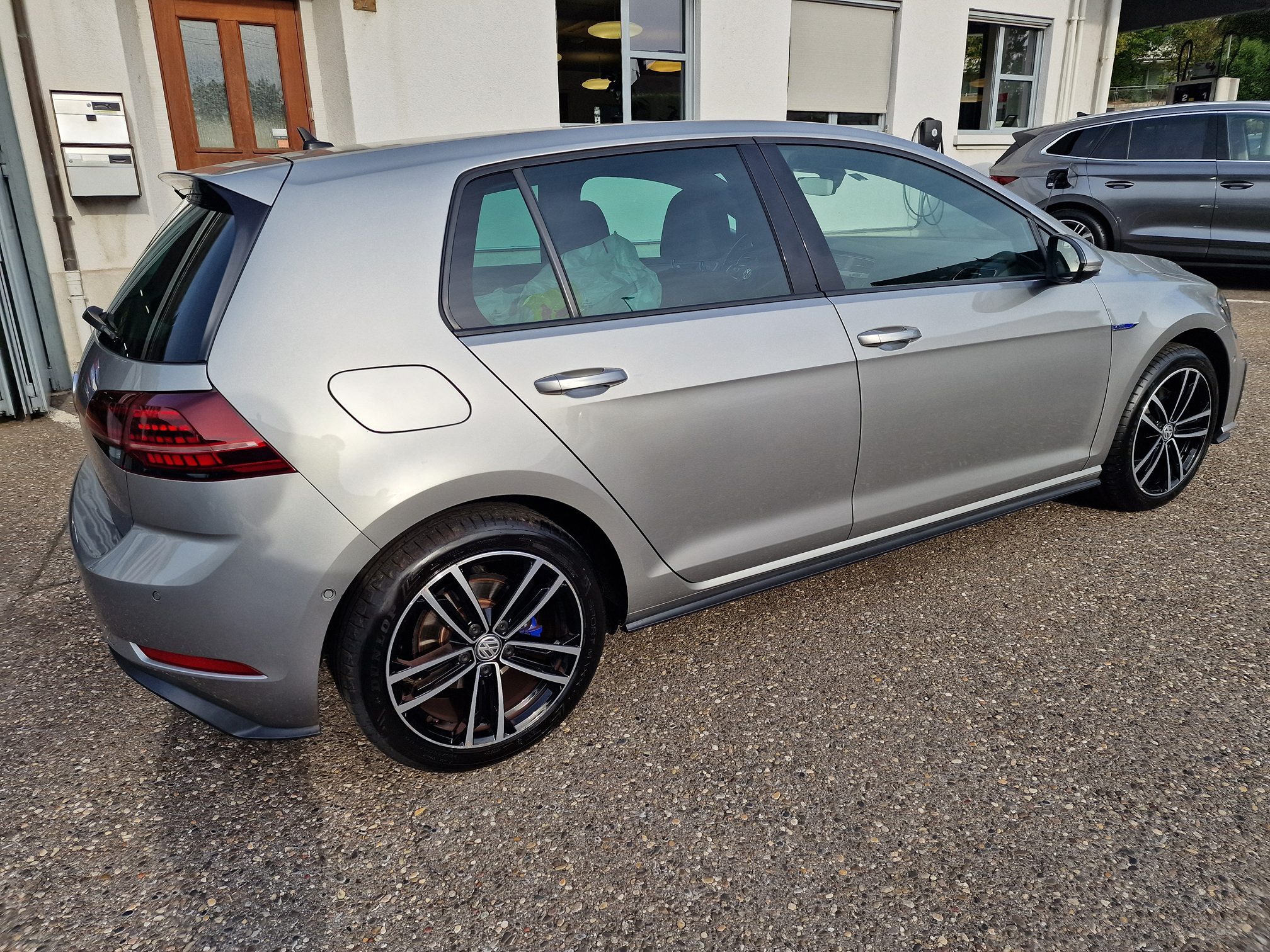 VW Golf GTE — zdjęcie 13