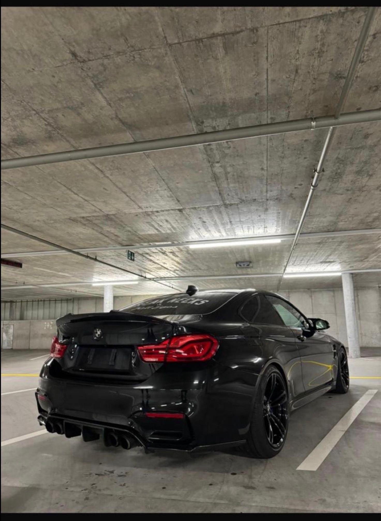 BMW M4 Coupé DKG — zdjęcie 3