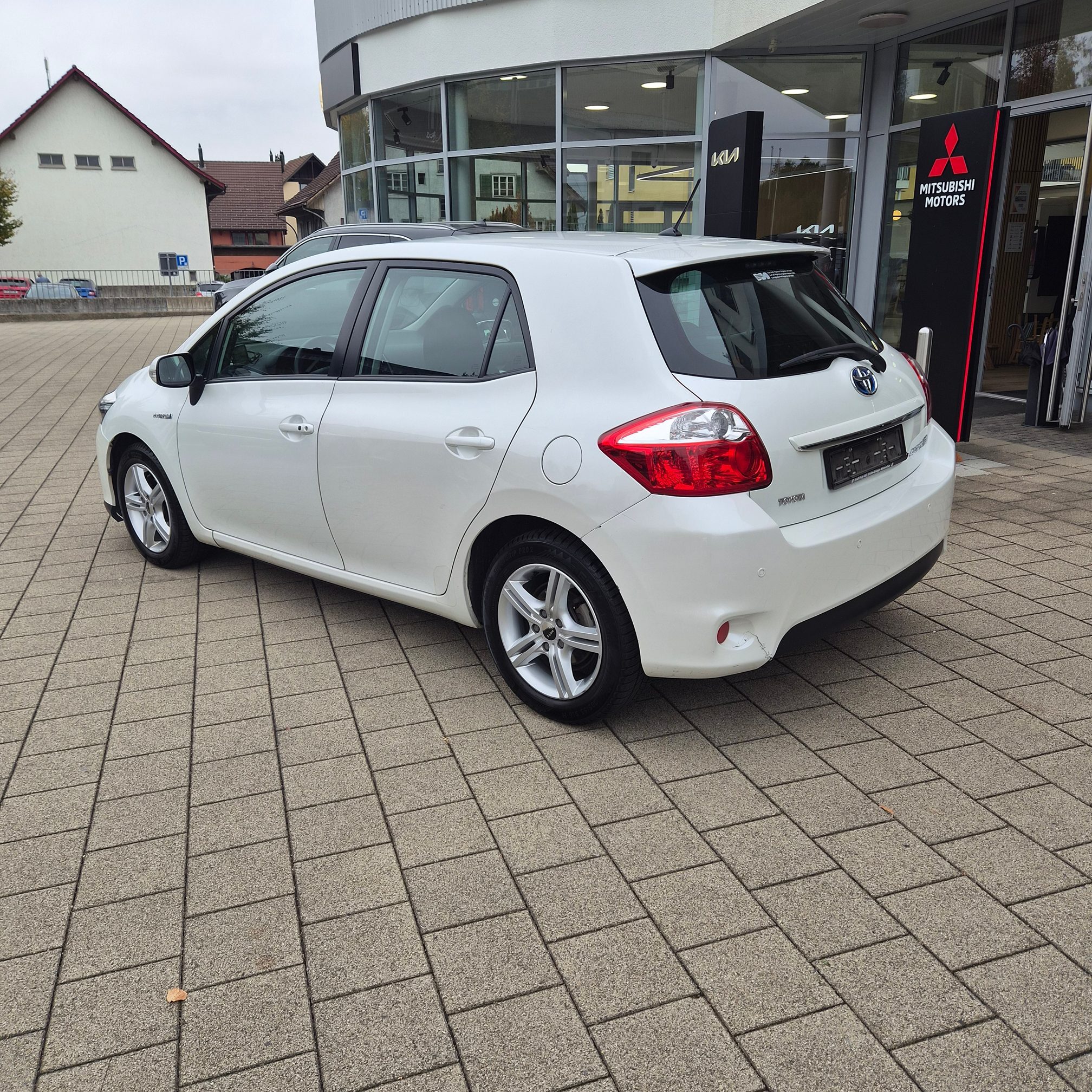 TOYOTA Auris HSD — zdjęcie 4