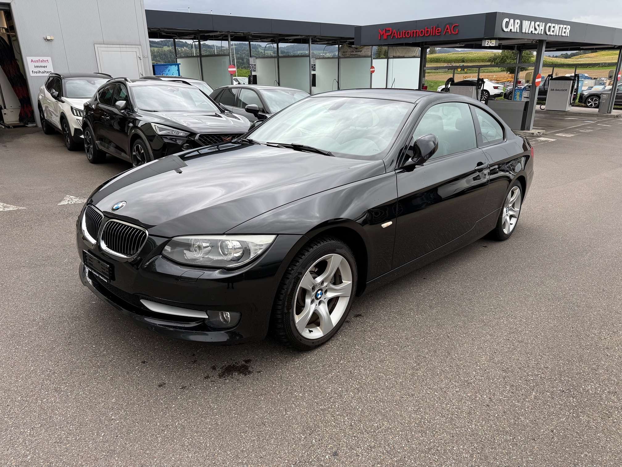 BMW 325i xDrive Coupé