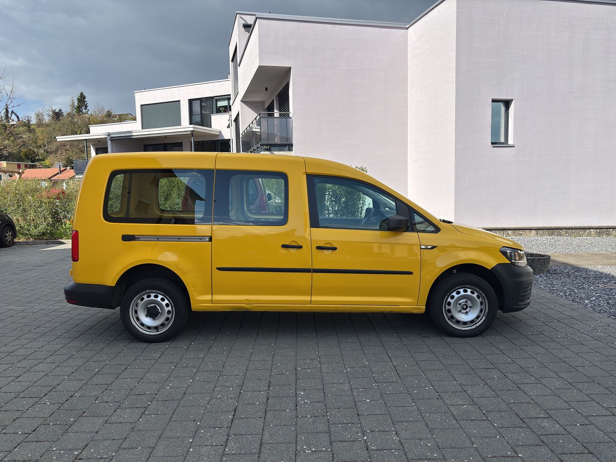 VW CaddyMax 2.0TDI4M — zdjęcie 7