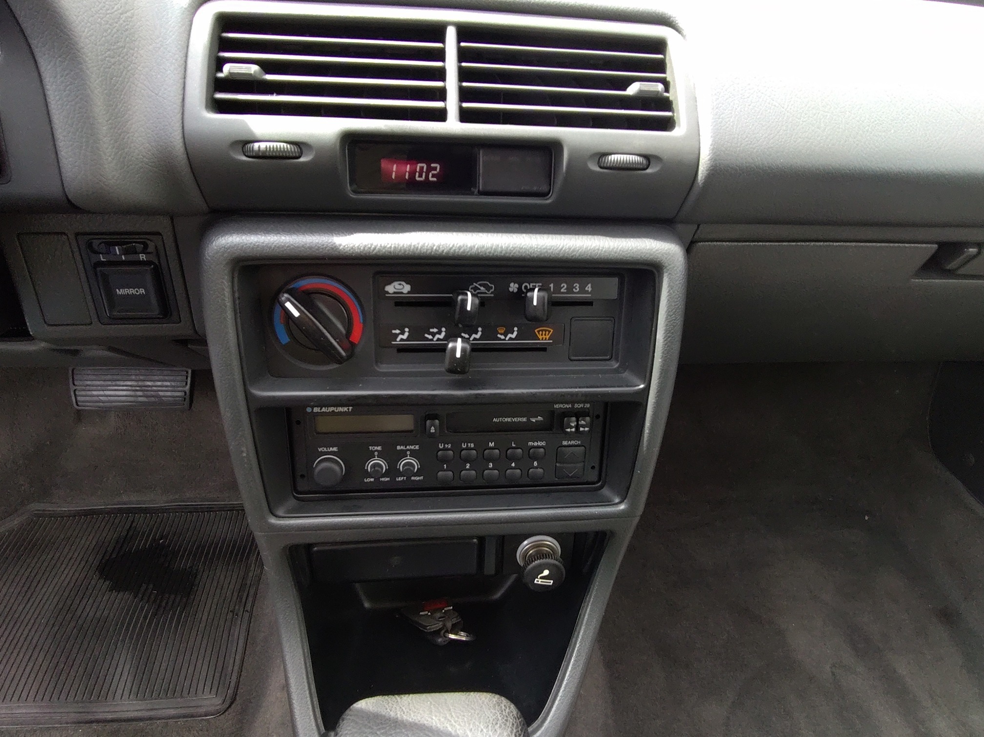 HONDA Civic 1.5I EX 4-türig Automat - 1.Hand-Fahrzeug, KM garantiert — zdjęcie 15