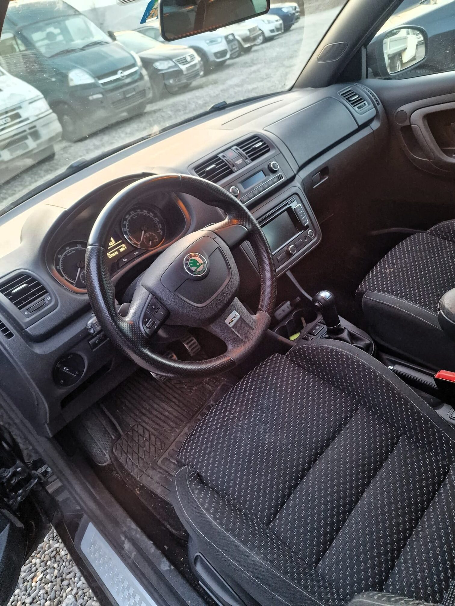 SKODA Fabia Combi RS — zdjęcie 6