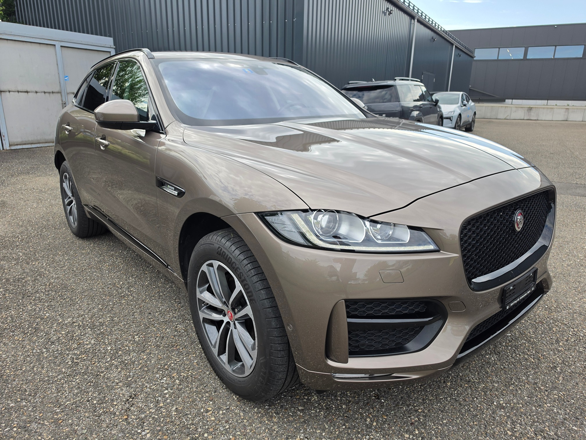 JAGUAR F-Pace 20d AWD — zdjęcie 3