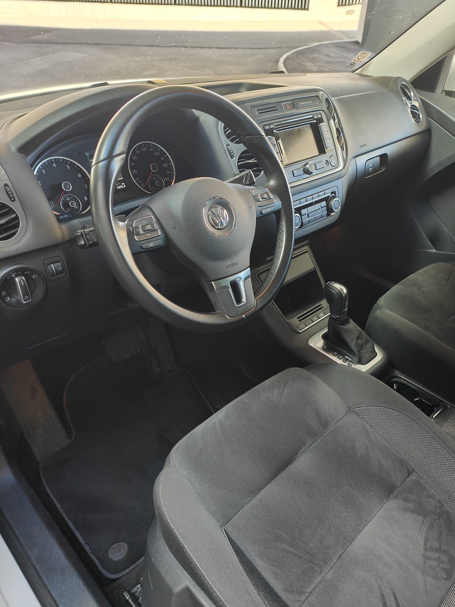 VW Tiguan 2.0 — zdjęcie 6