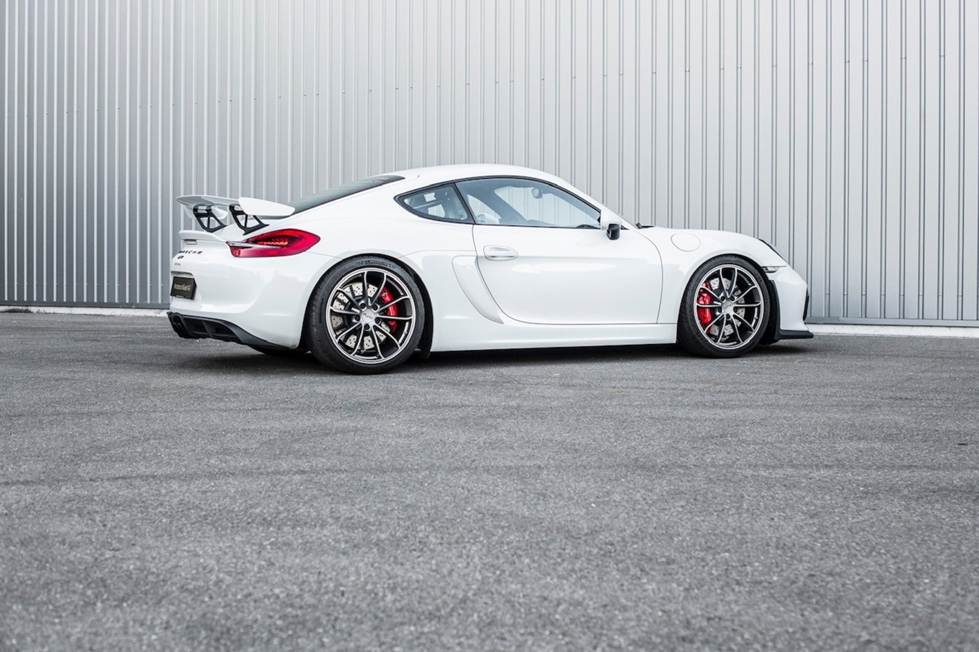 PORSCHE Cayman GT4 — zdjęcie 3