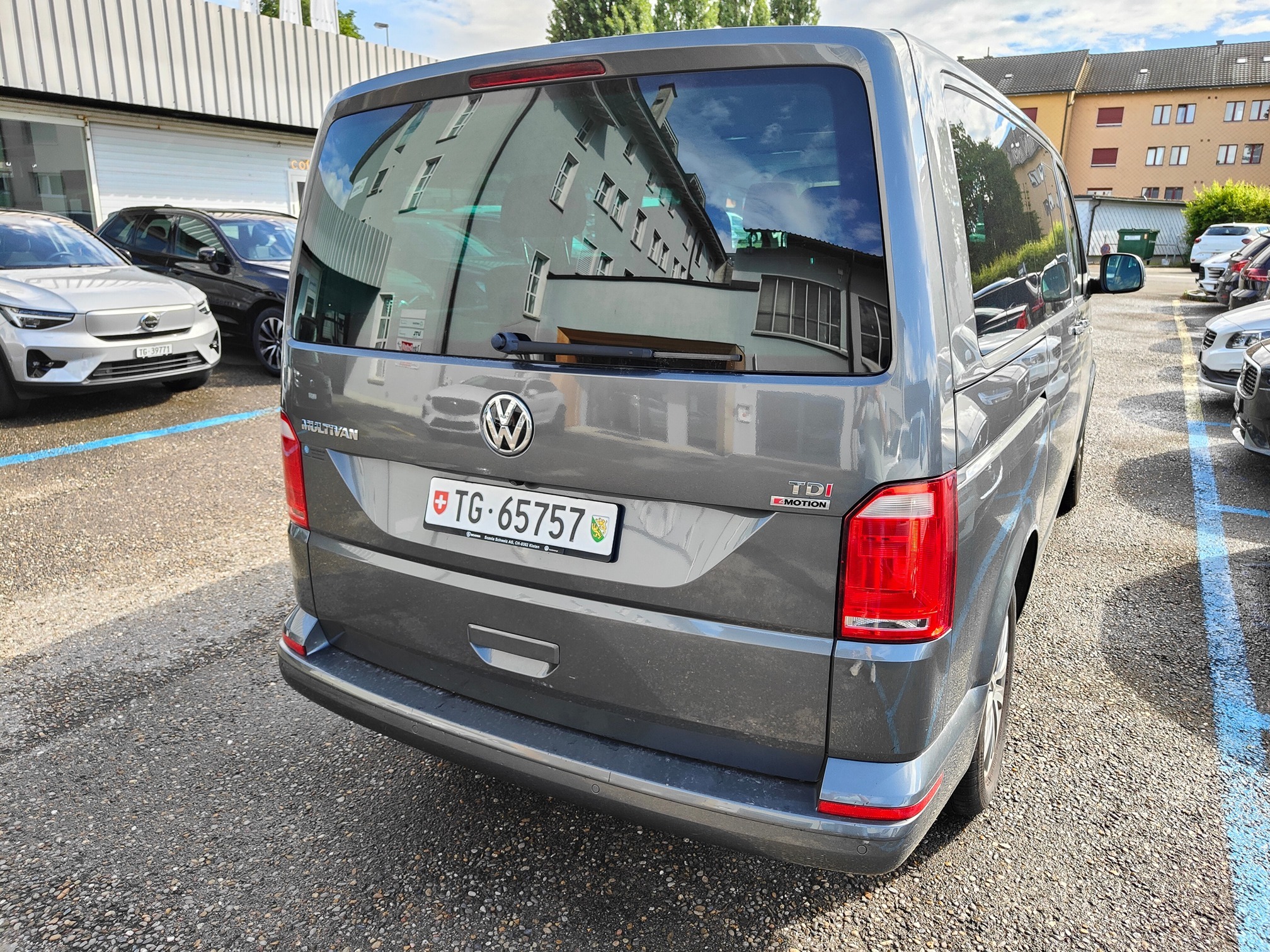 VW T6 Multivan TDI4M — zdjęcie 7
