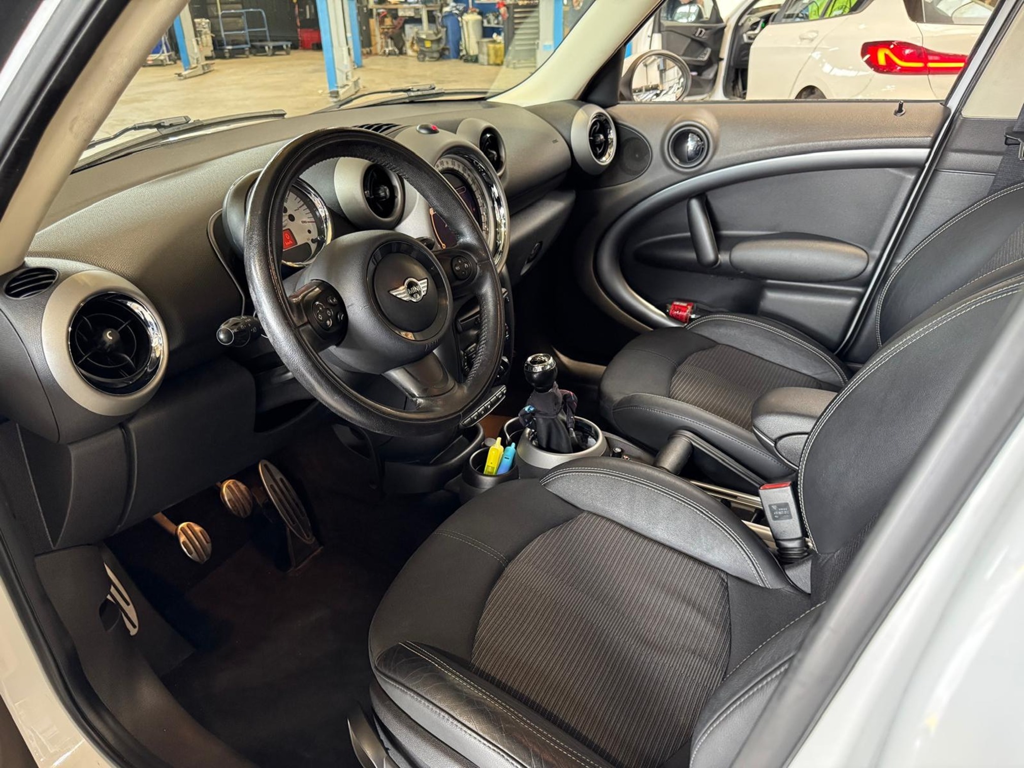 MINI CONTRYMAN COOPER S — zdjęcie 12